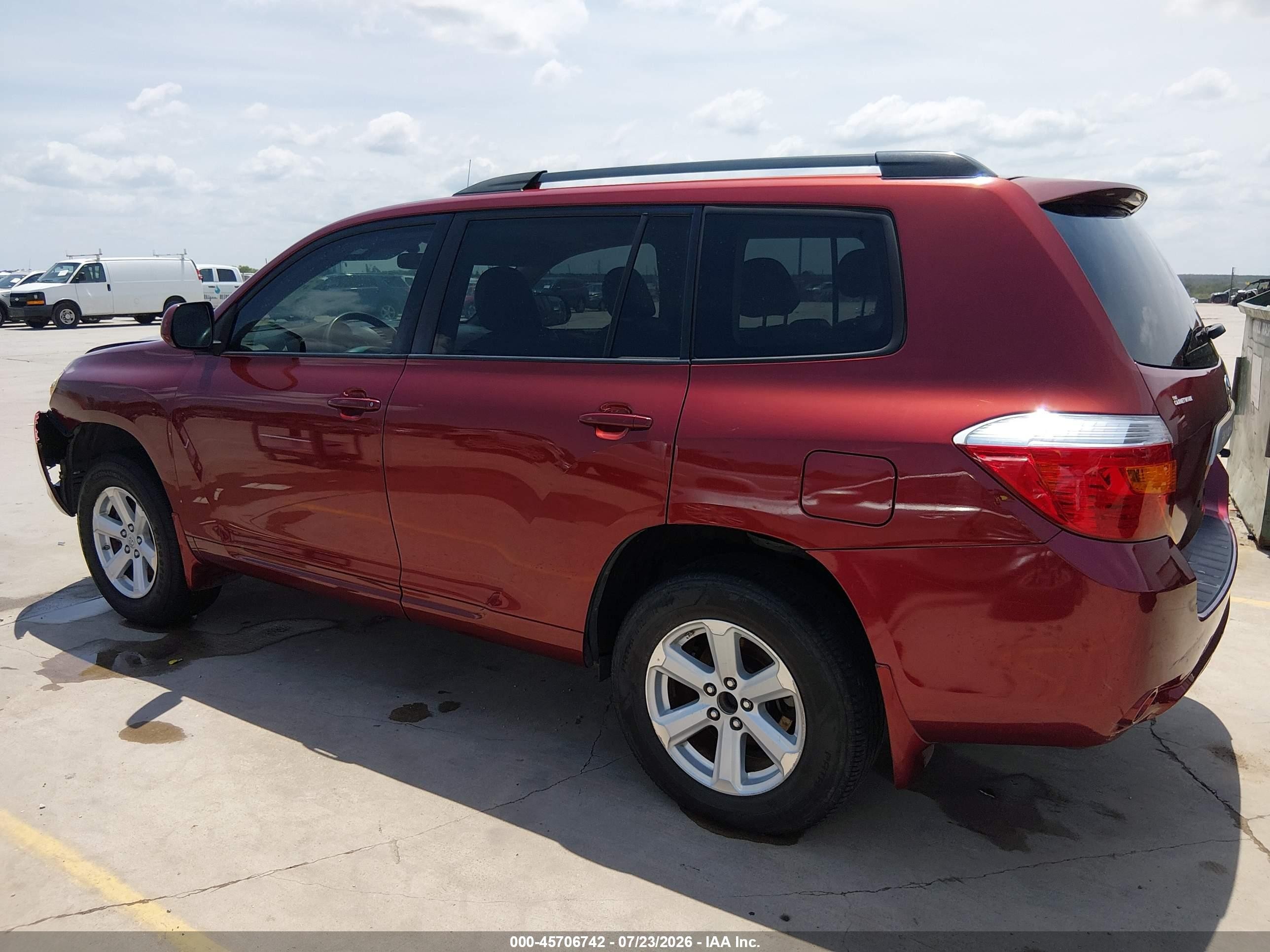 2010 Toyota Highlander Red vin: 5TDZA3EH6AS006162