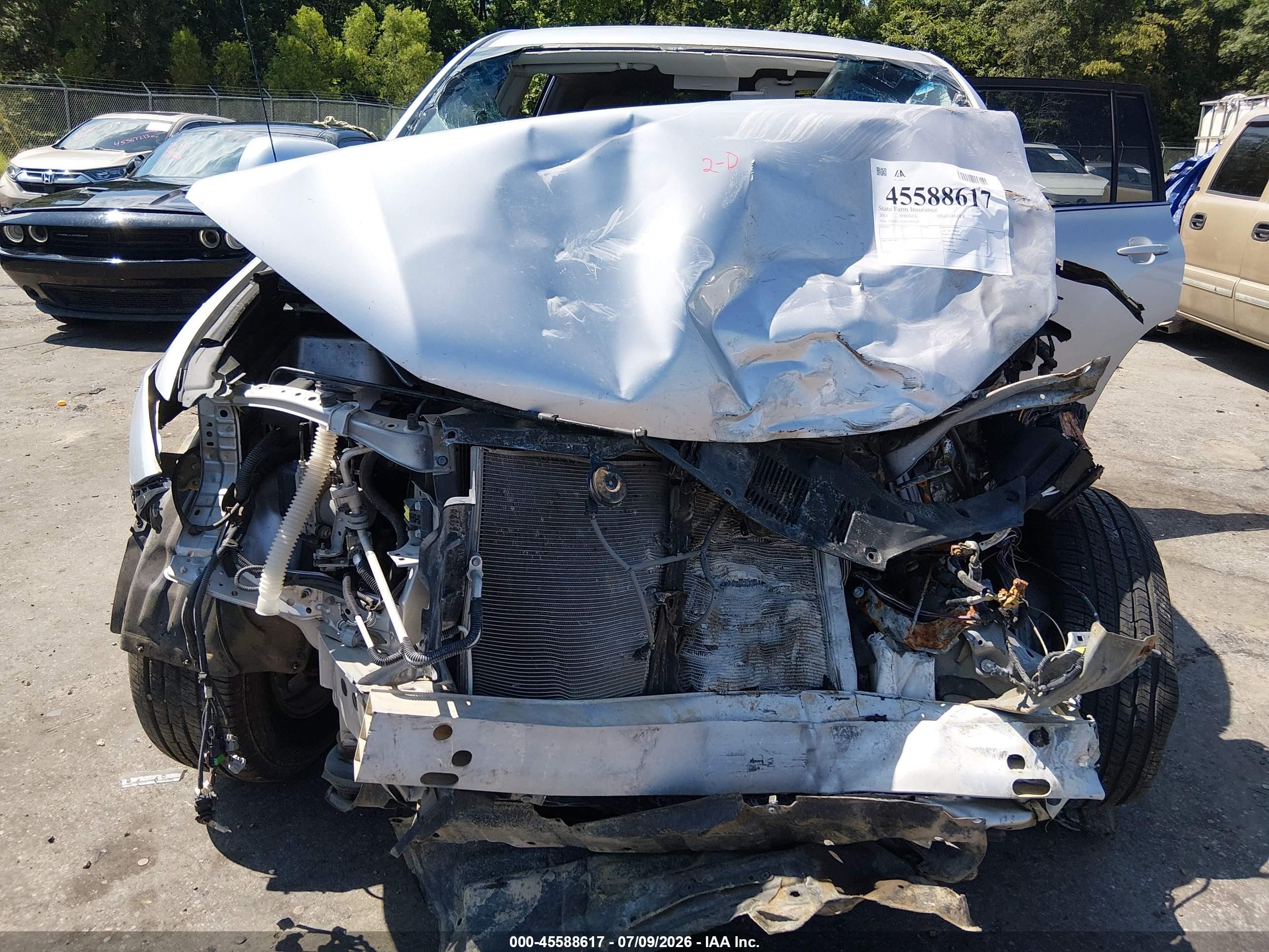 2011 Toyota Highlander Silver vin: 5TDZA3EH6BS008138