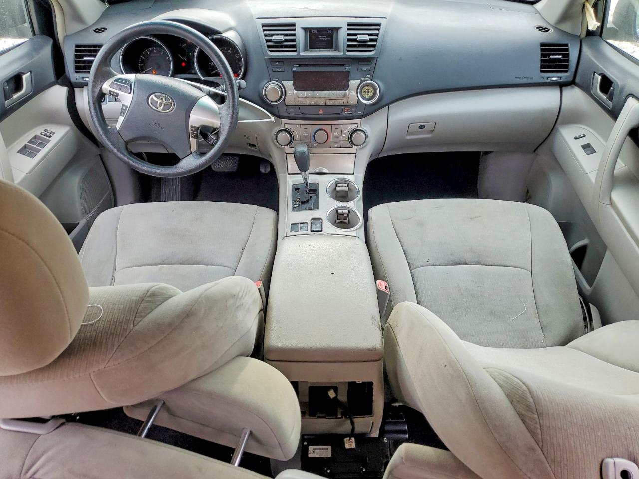 2012 Toyota Highlander Base Gray vin: 5TDZA3EH6CS030111