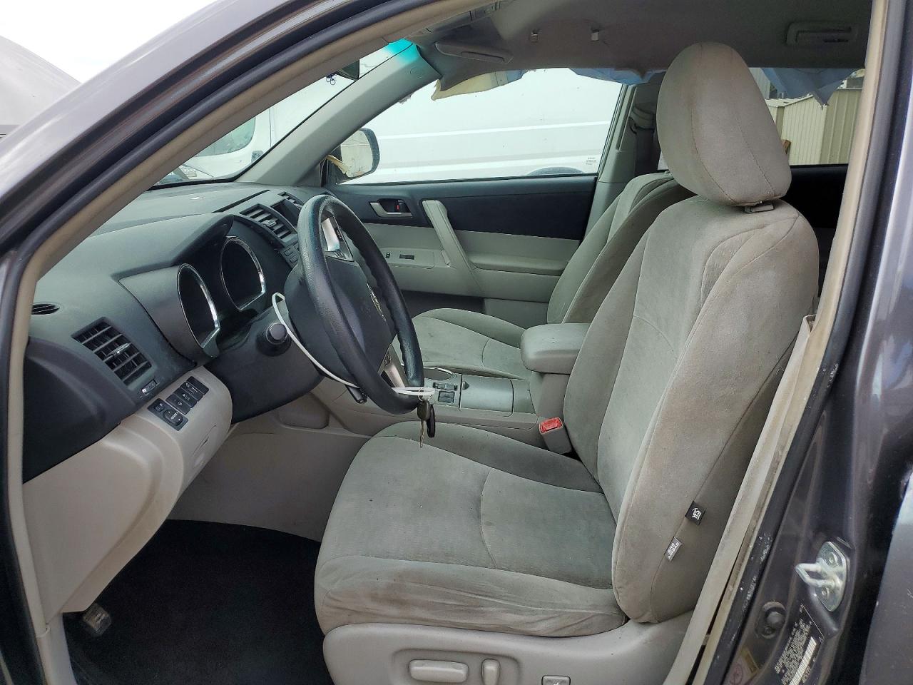 2012 Toyota Highlander Base Gray vin: 5TDZA3EH6CS030111