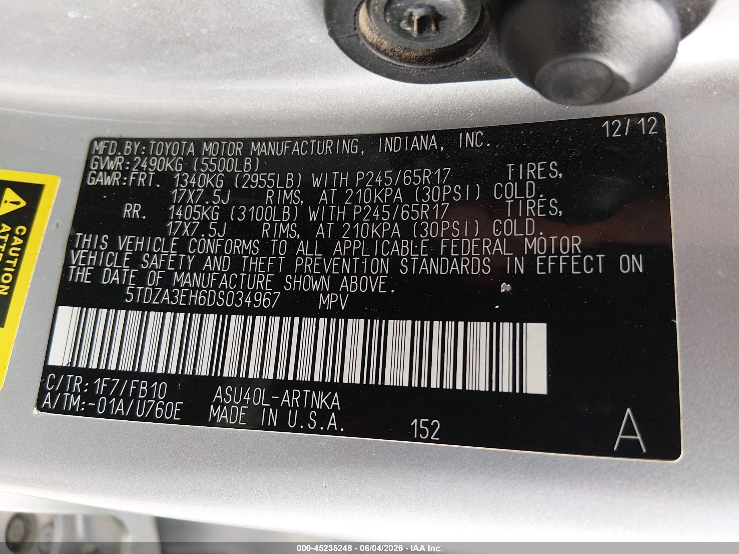 2013 Toyota Highlander   Silver vin: 5TDZA3EH6DS034967