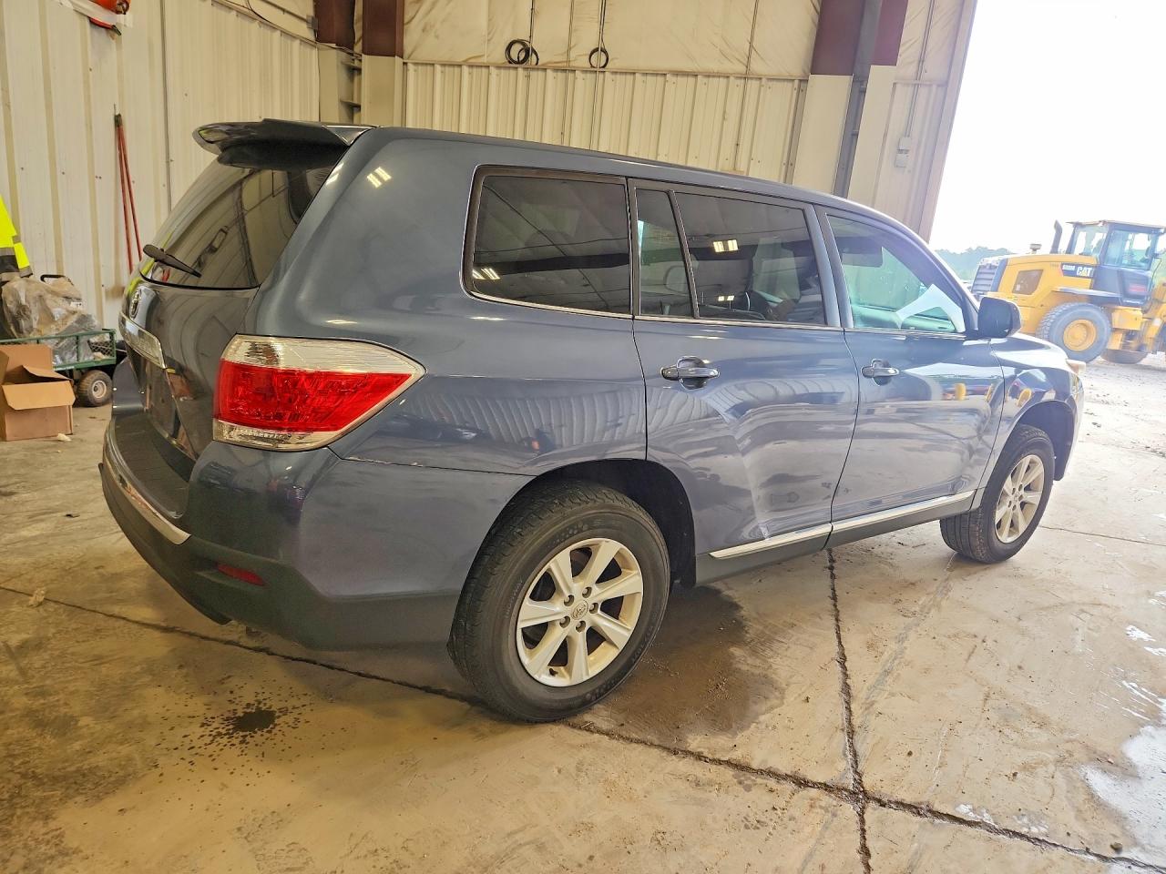 2013 Toyota Highlander Base Синий vin: 5TDZA3EH6DS044124