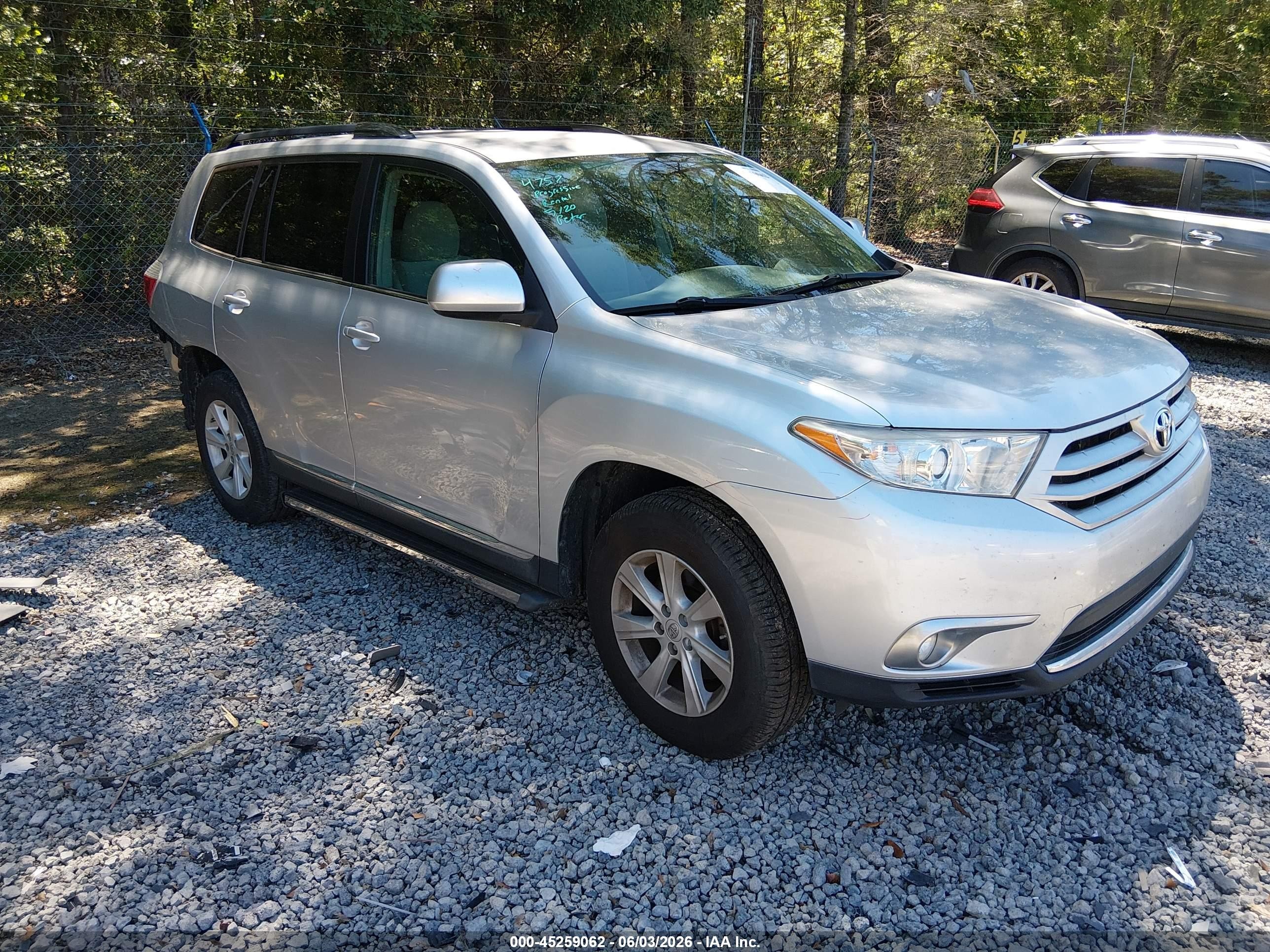 2012 Toyota Highlander   Gray vin: 5TDZA3EH7CS018064