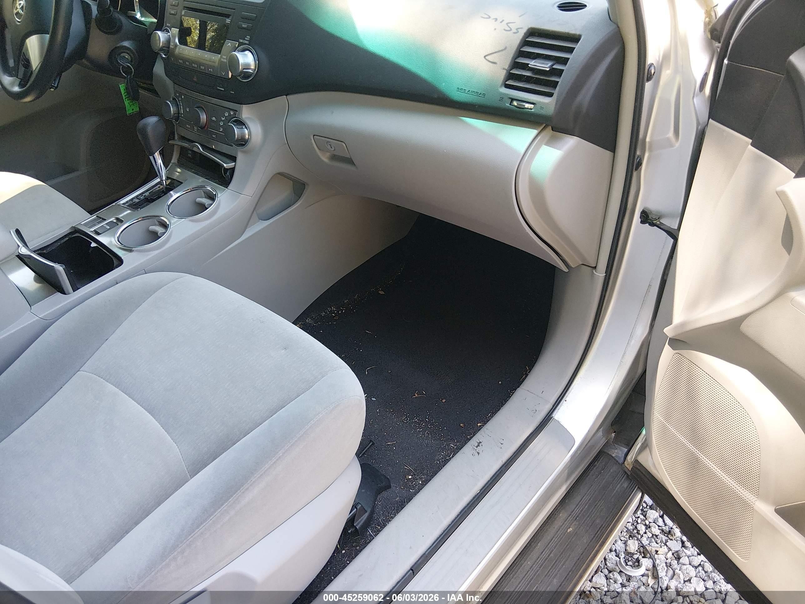 2012 Toyota Highlander   Gray vin: 5TDZA3EH7CS018064