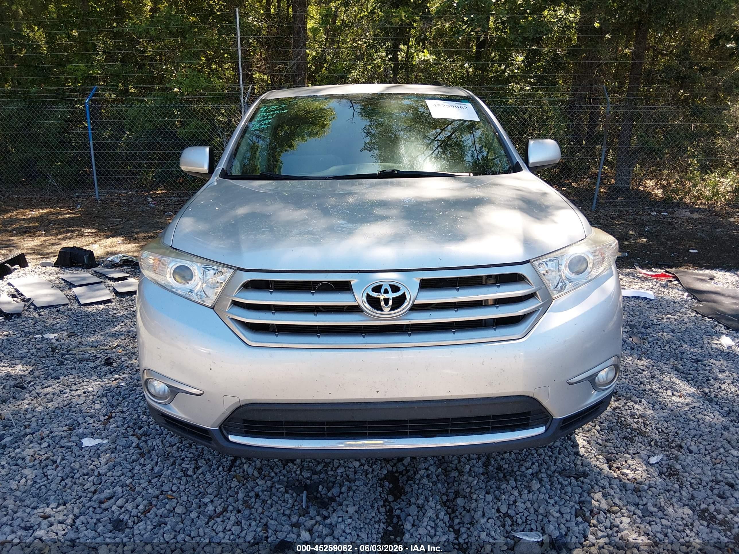 2012 Toyota Highlander   Gray vin: 5TDZA3EH7CS018064