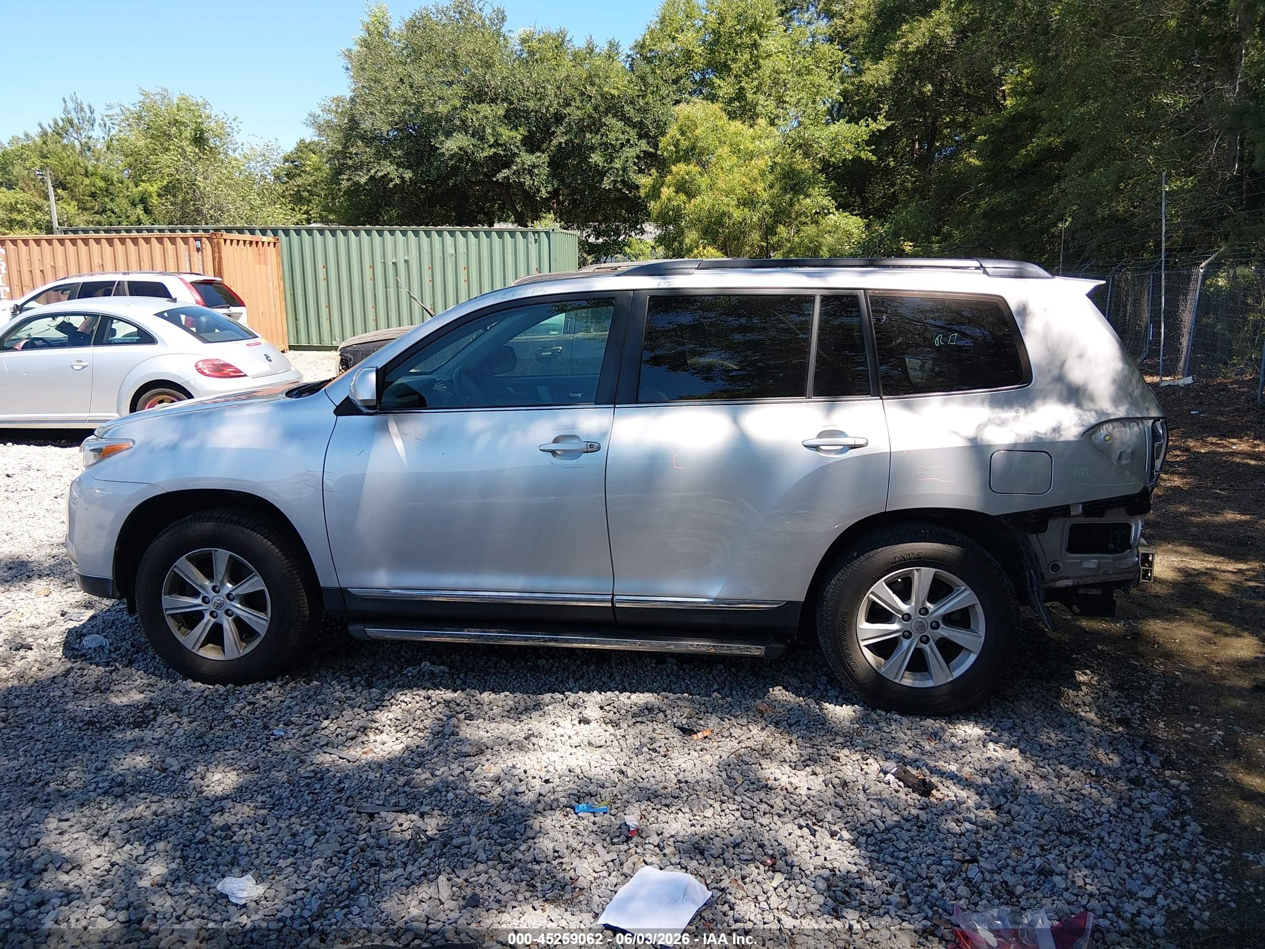2012 Toyota Highlander   Gray vin: 5TDZA3EH7CS018064