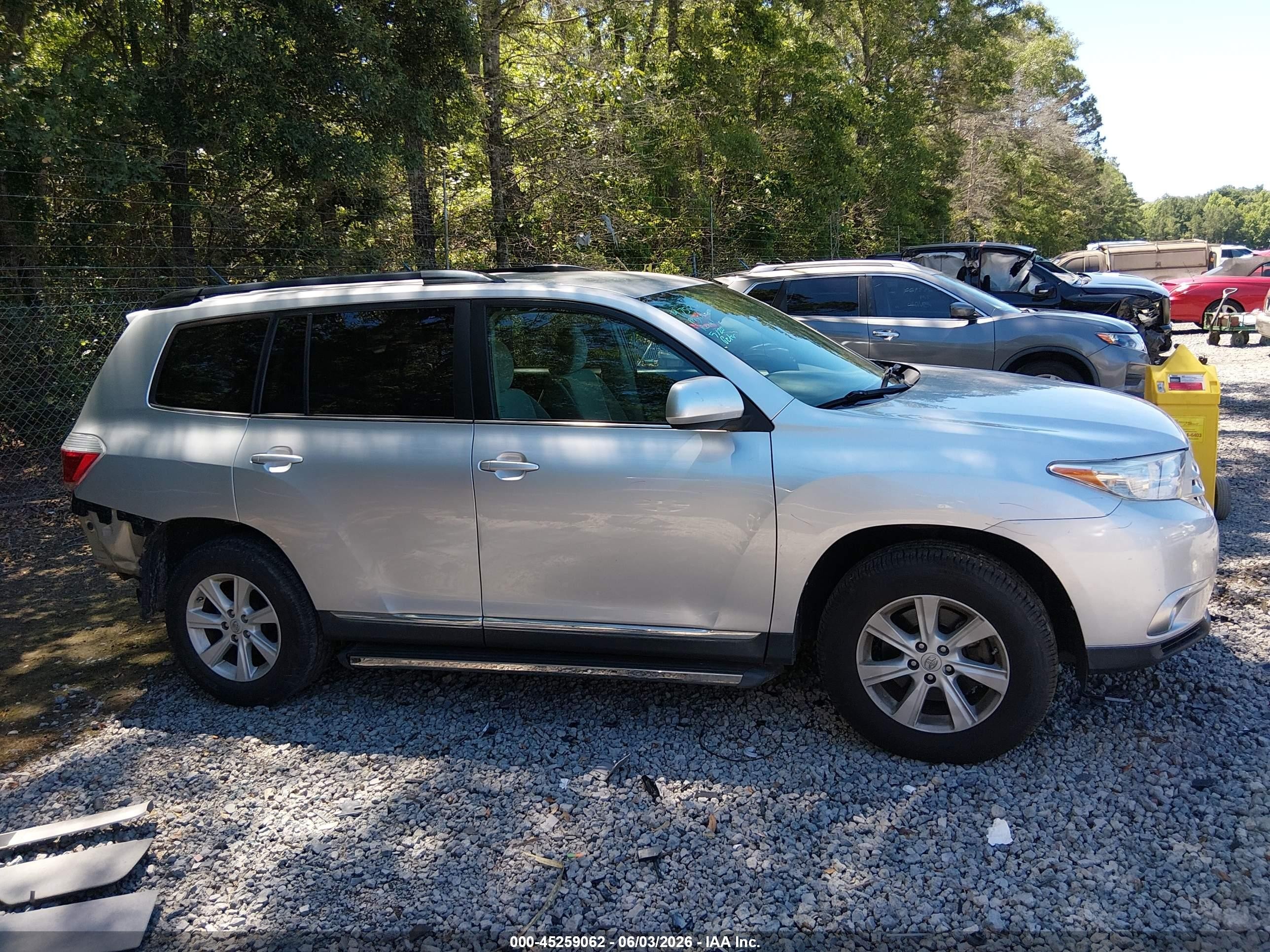 2012 Toyota Highlander   Gray vin: 5TDZA3EH7CS018064