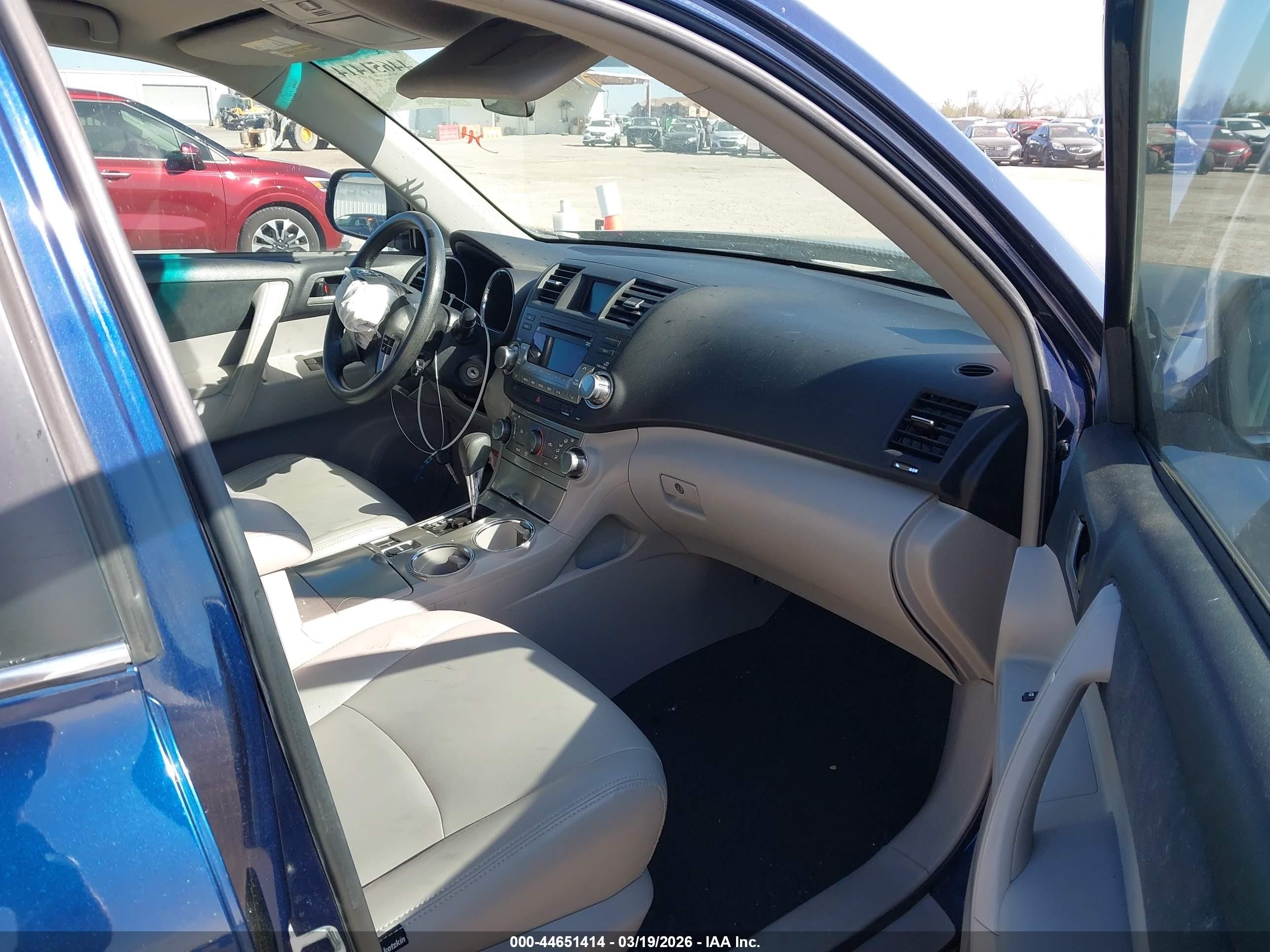 2012 Toyota Highlander   Blue vin: 5TDZA3EH7CS022700