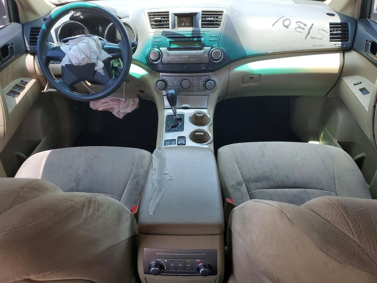 2012 Toyota Highlander Base Бордовый vin: 5TDZA3EH7CS030702