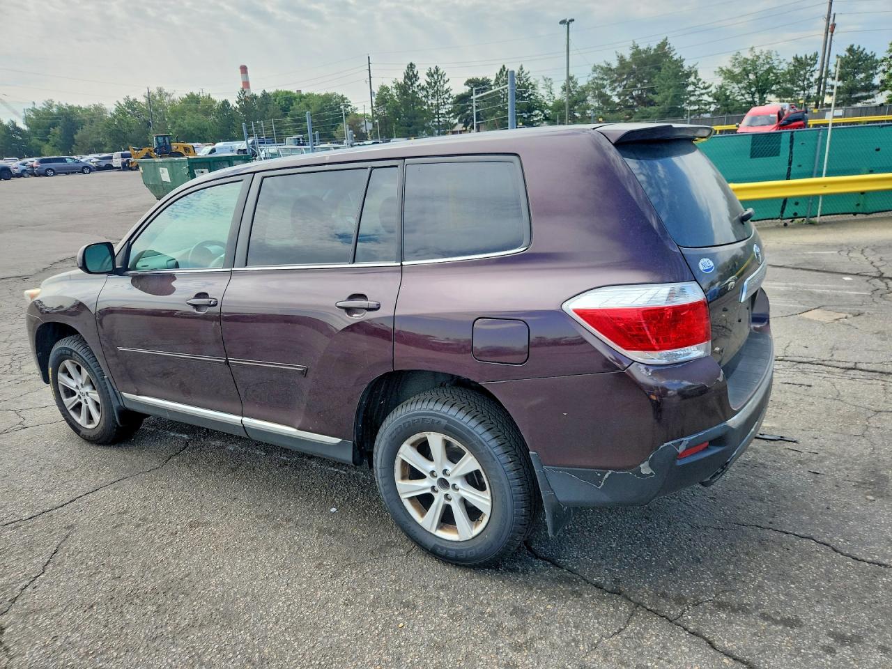 2013 Toyota Highlander Base Темно-бордовый vin: 5TDZA3EH7DS040695