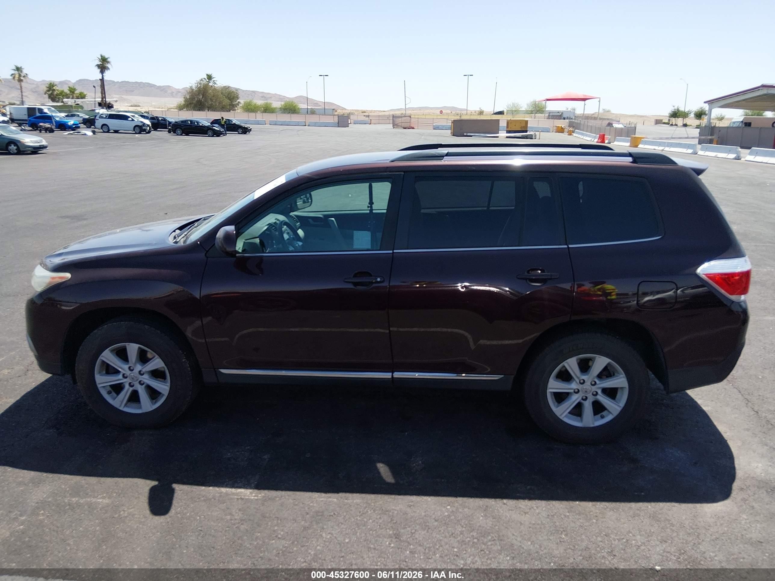 2013 Toyota Highlander Base Plus Purple vin: 5TDZA3EH7DS040809