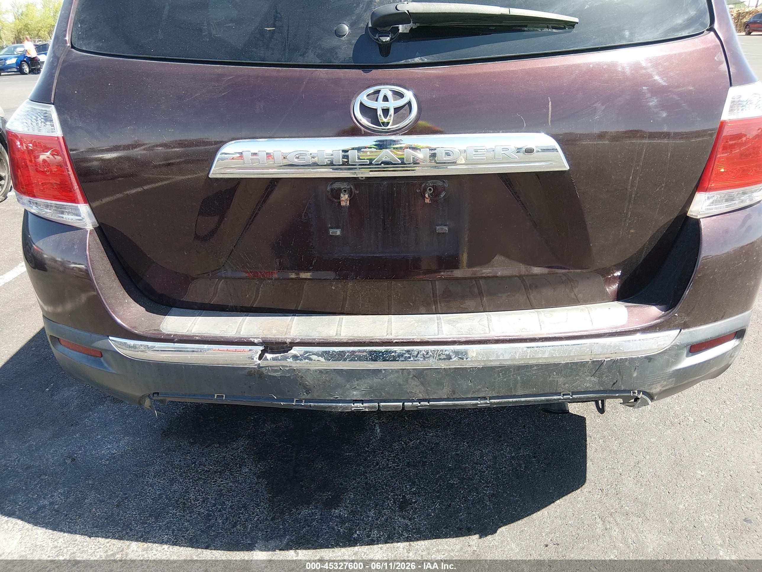 2013 Toyota Highlander Base Plus Purple vin: 5TDZA3EH7DS040809