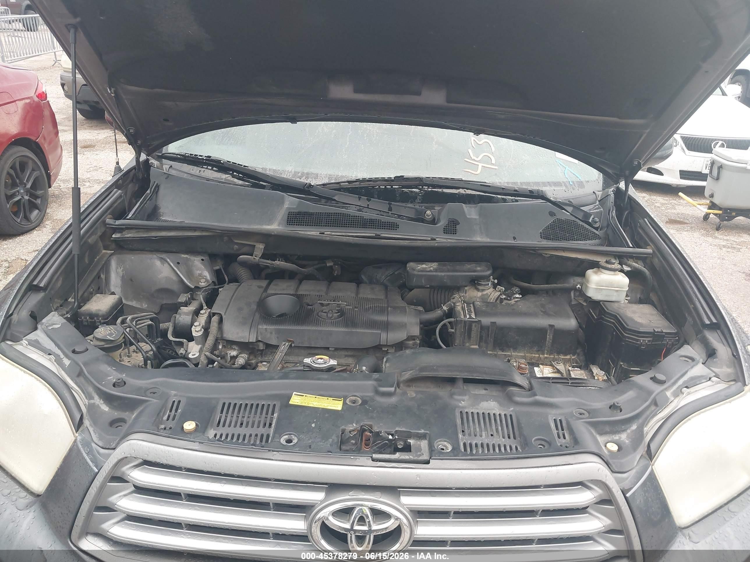 2010 Toyota Highlander   Gray vin: 5TDZA3EH8AS004476