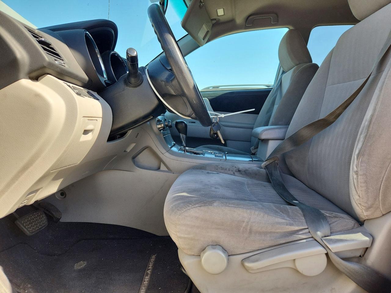 2012 Toyota Highlander Base Silver vin: 5TDZA3EH8CS018834