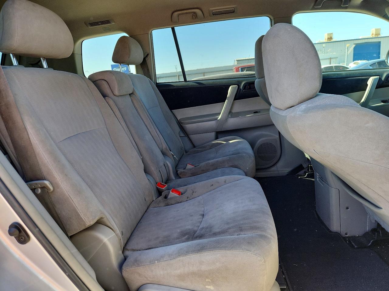 2012 Toyota Highlander Base Silver vin: 5TDZA3EH8CS018834
