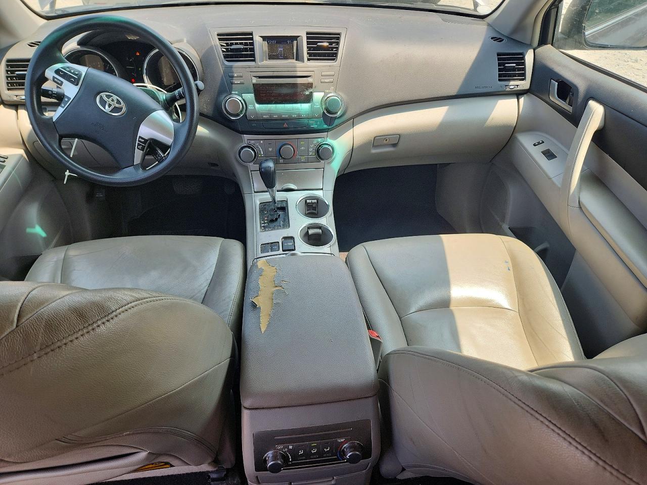 2012 Toyota Highlander Base Gray vin: 5TDZA3EH8CS022995