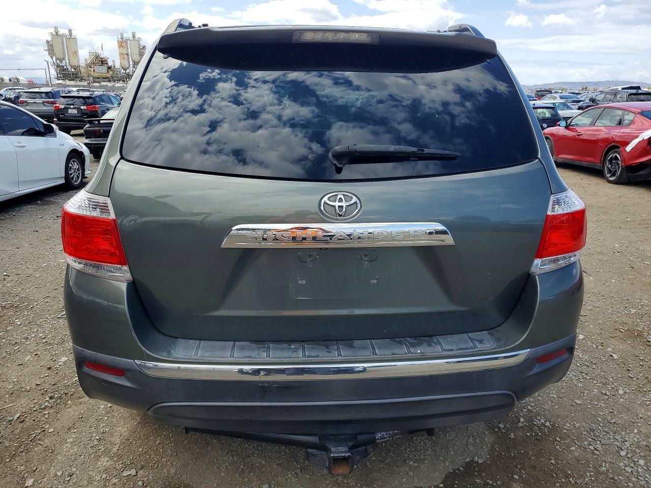 2013 Toyota Highlander Plus Серый vin: 5TDZA3EH8DS038468
