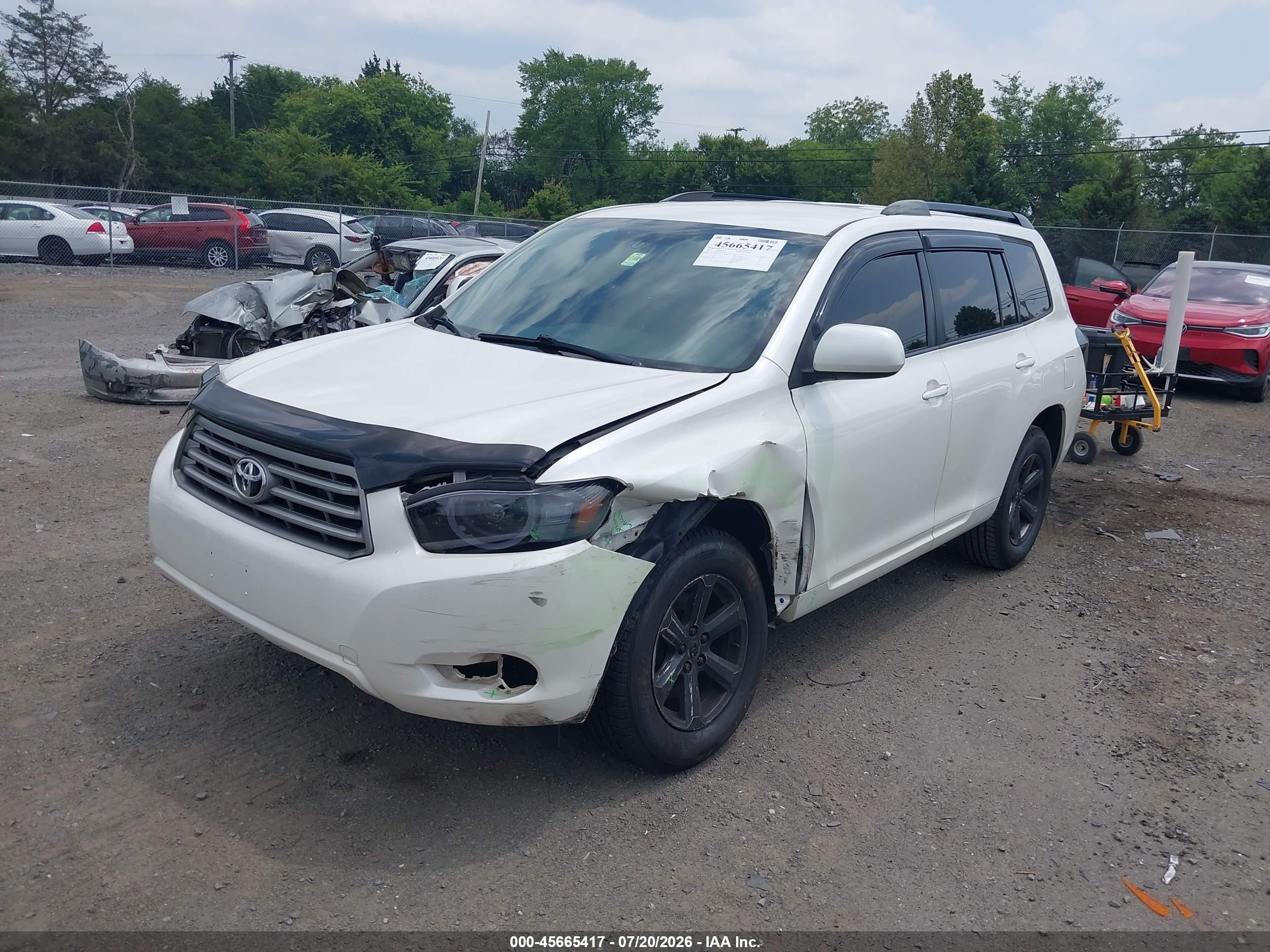 2010 Toyota Highlander   White vin: 5TDZA3EH9AS004650