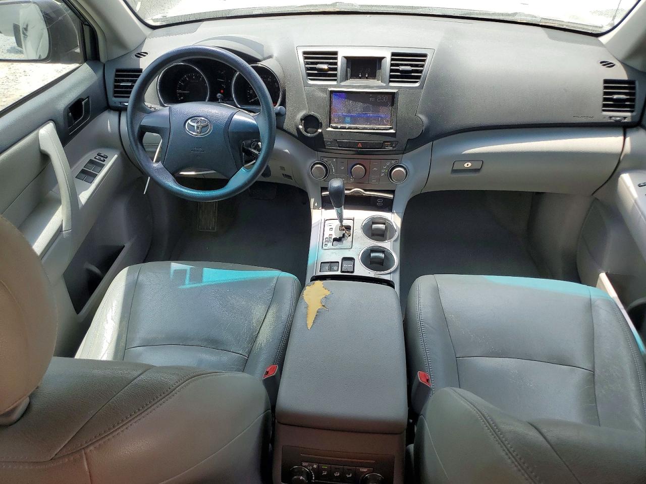 2010 Toyota Highlander Base Серый vin: 5TDZA3EH9AS005622