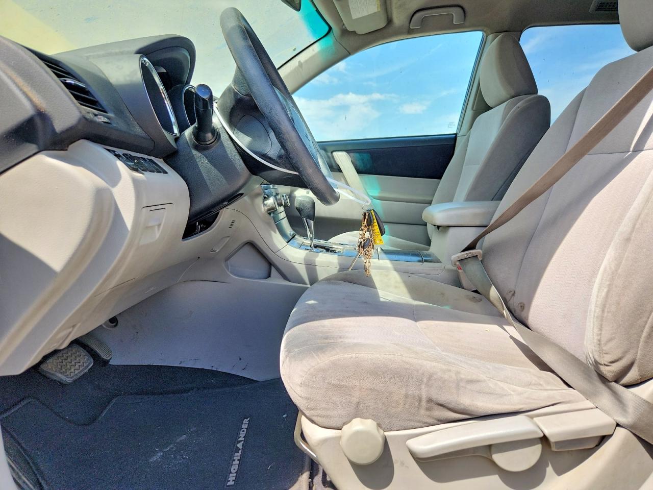 2012 Toyota Highlander Base Черный vin: 5TDZA3EH9CS020933