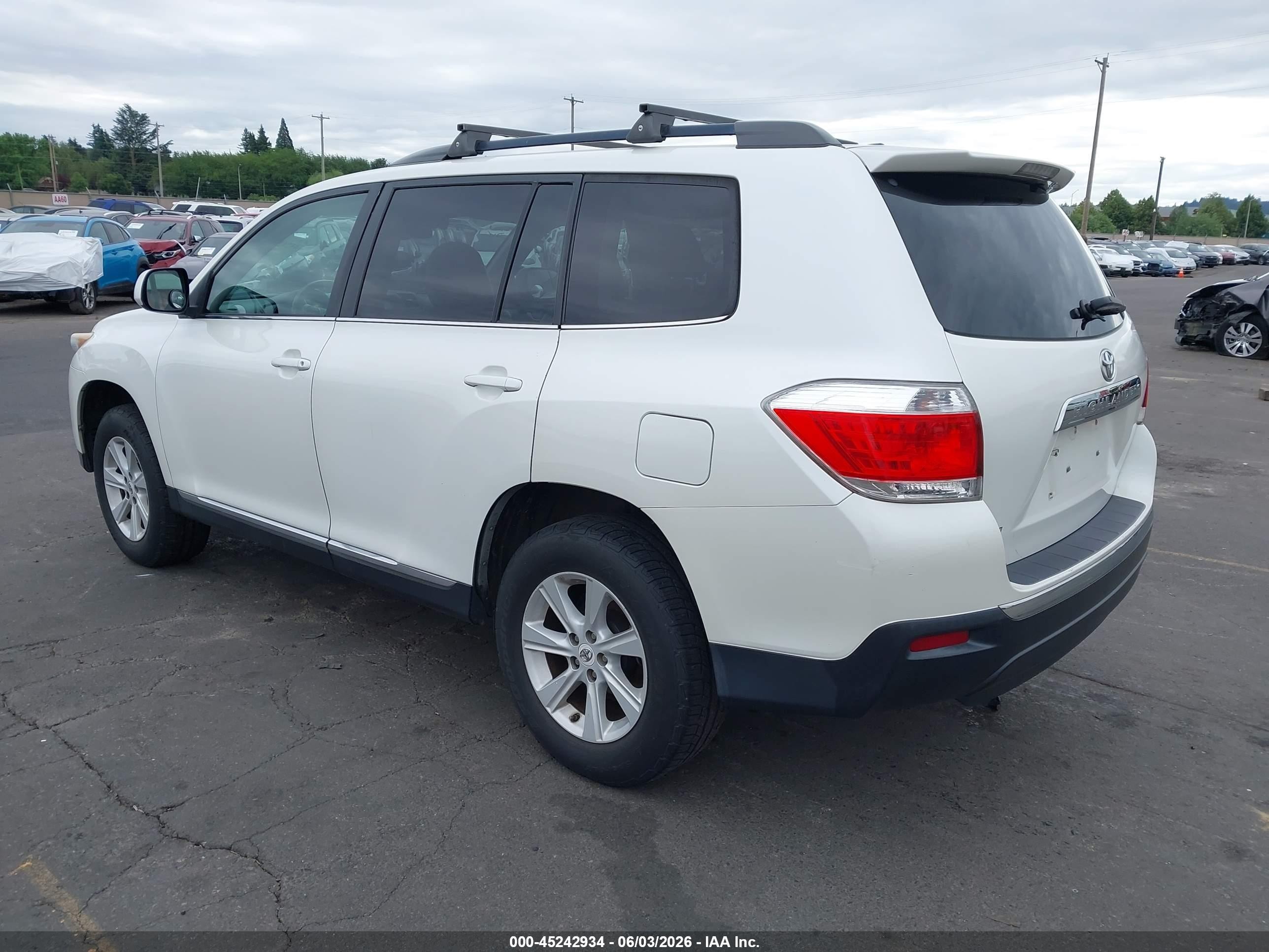 2012 Toyota Highlander Se White vin: 5TDZA3EH9CS021256