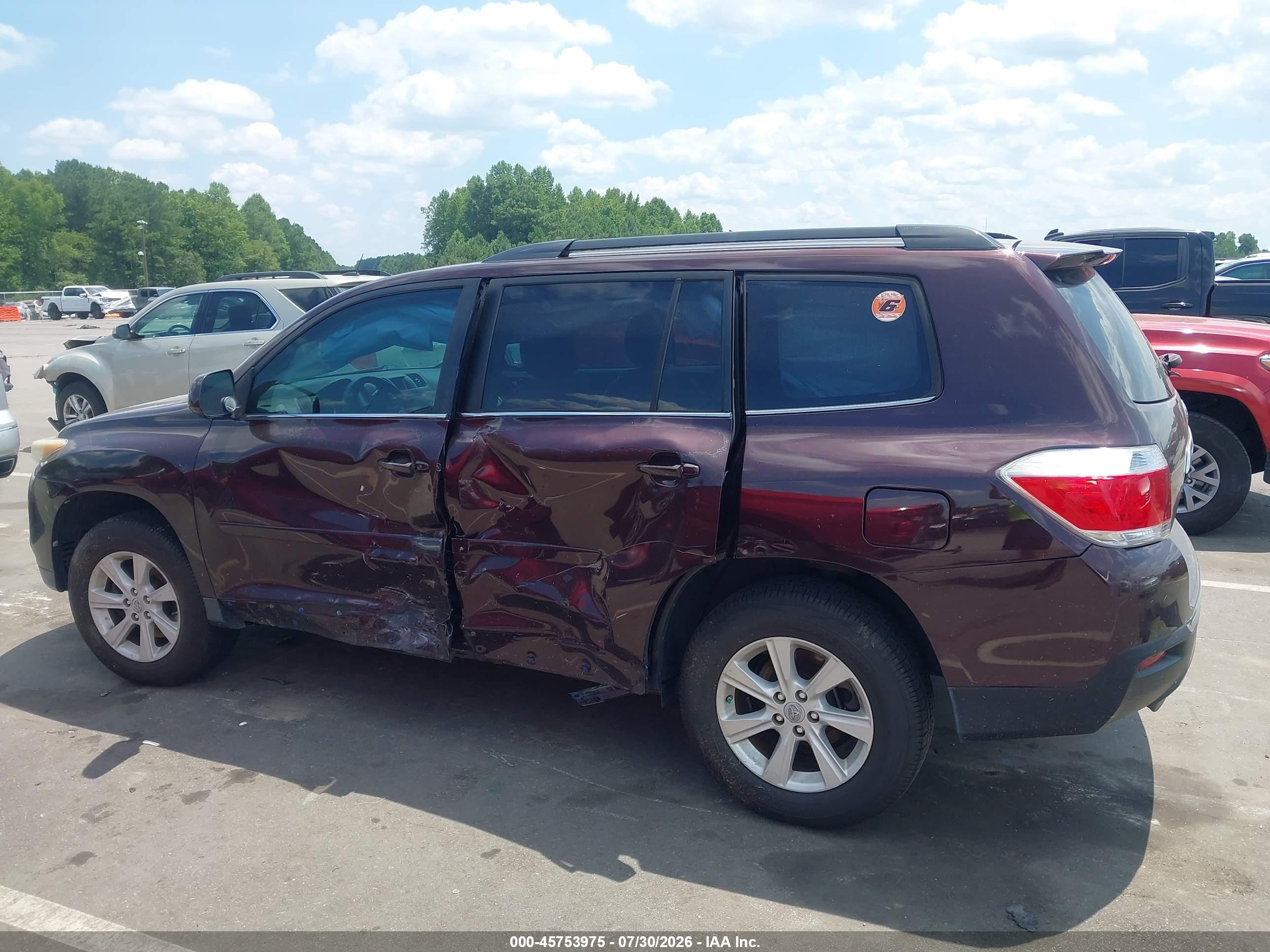 2012 Toyota Highlander Se Темно-бордовый vin: 5TDZA3EH9CS028773
