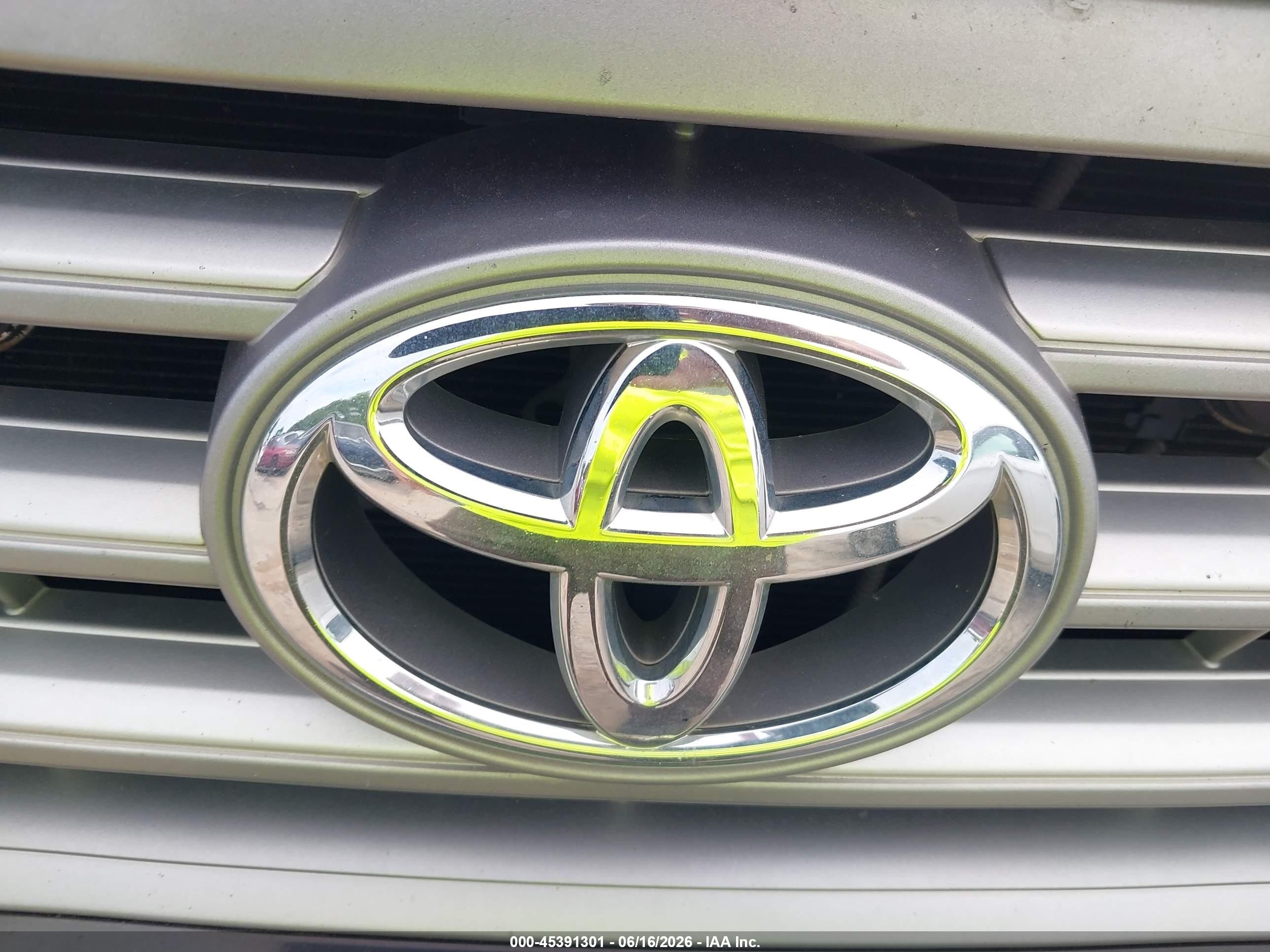 2010 Toyota Highlander   Black vin: 5TDZA3EHXAS006875