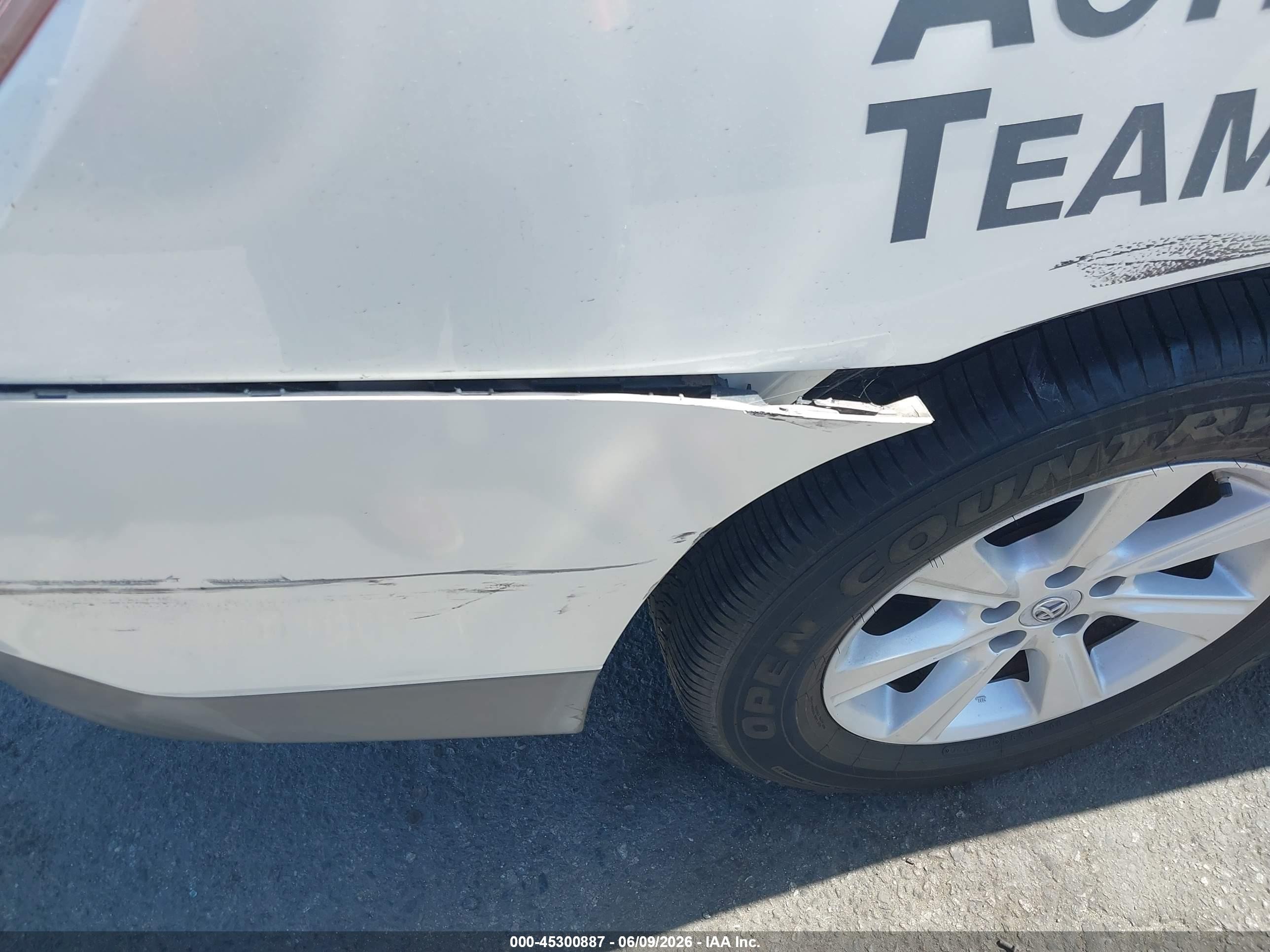 2012 Toyota Highlander Белый vin: 5TDZA3EHXCS022478