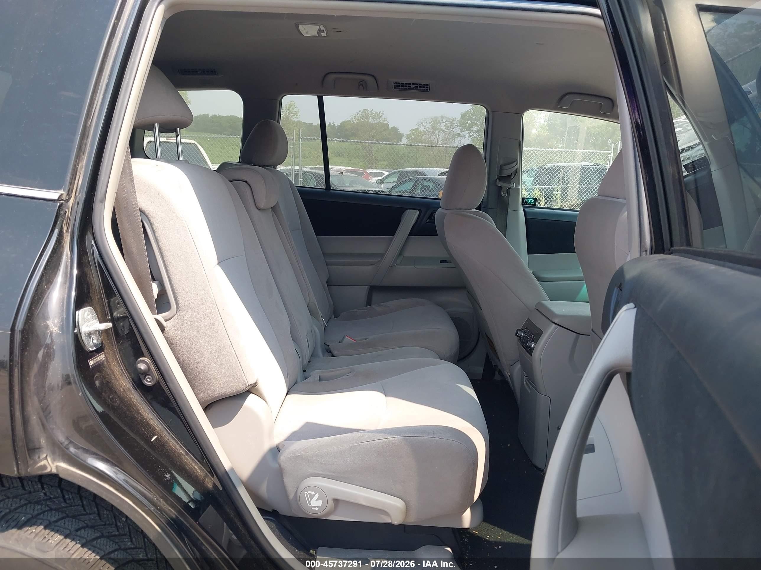 2012 Toyota Highlander   Black vin: 5TDZA3EHXCS025848