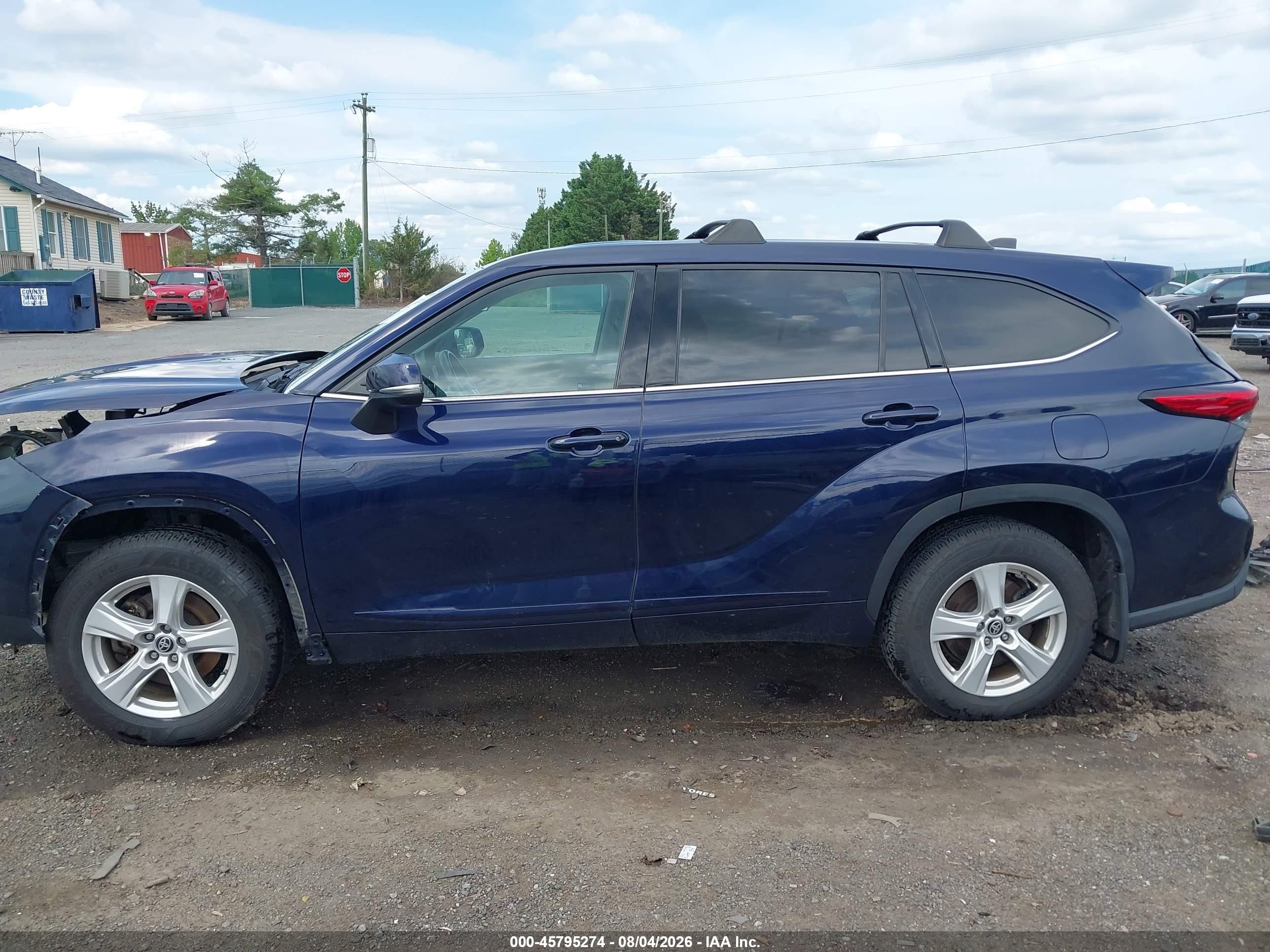 2022 Toyota Highlander Hybrid Le Blue vin: 5TDZARAH7NS517359