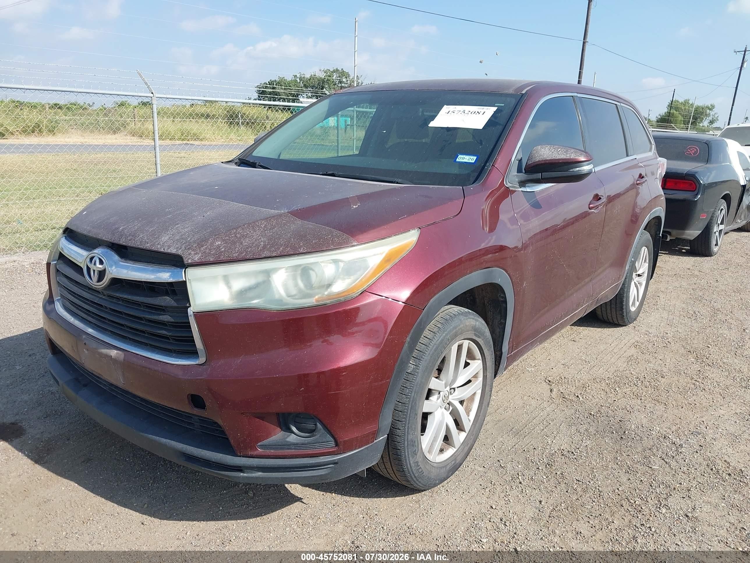 2015 Toyota Highlander Le Maroon vin: 5TDZARFH0FS015478