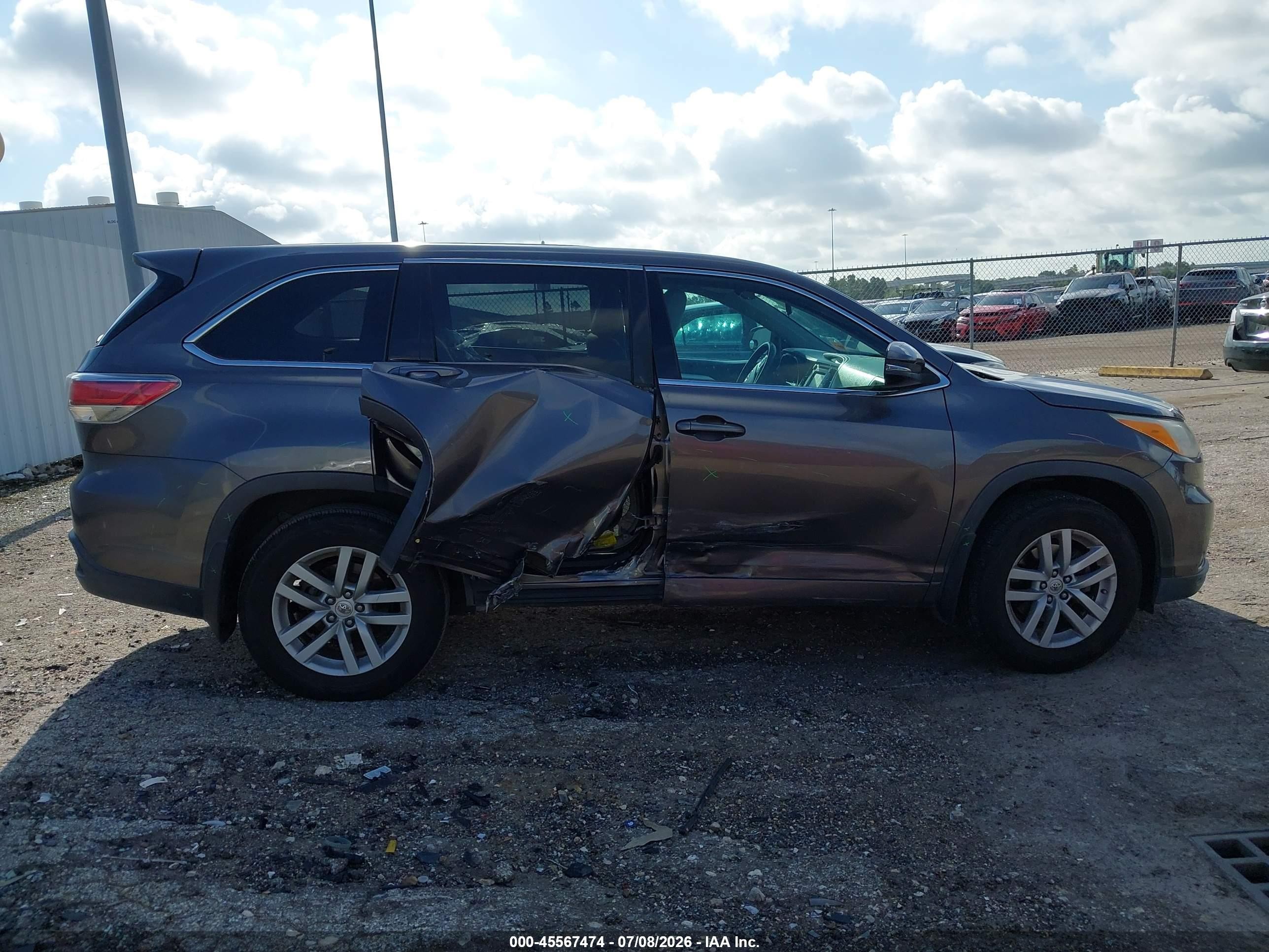 2014 Toyota Highlander Le Gray vin: 5TDZARFH1ES004505