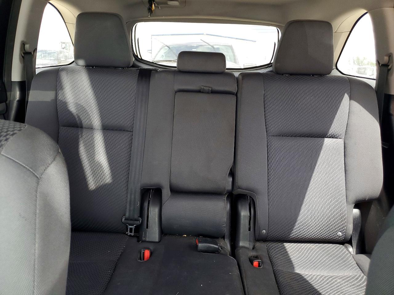 2014 Toyota Highlander Le Белый vin: 5TDZARFH1ES005010