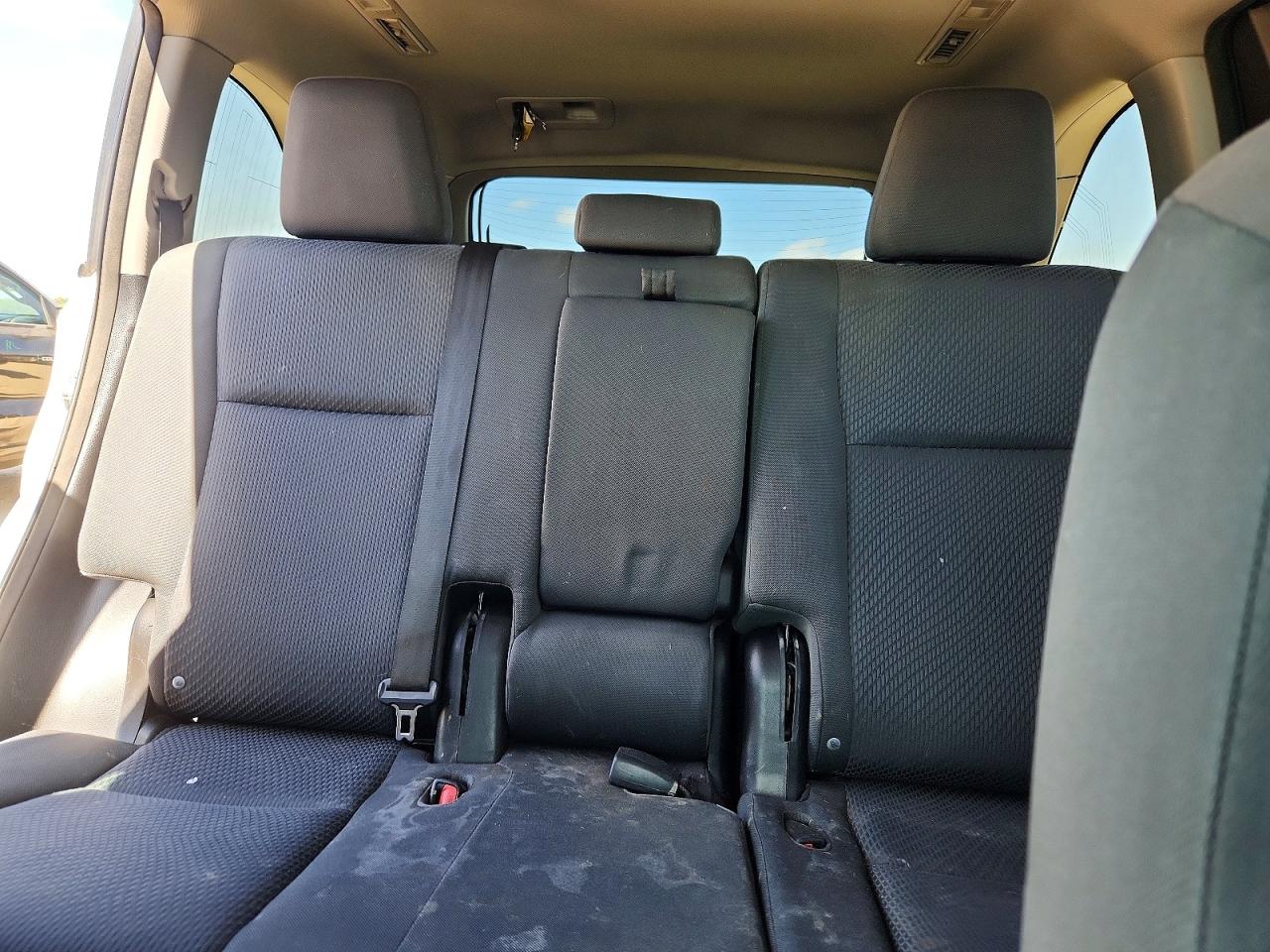 2015 Toyota Highlander Le Белый vin: 5TDZARFH2FS010847