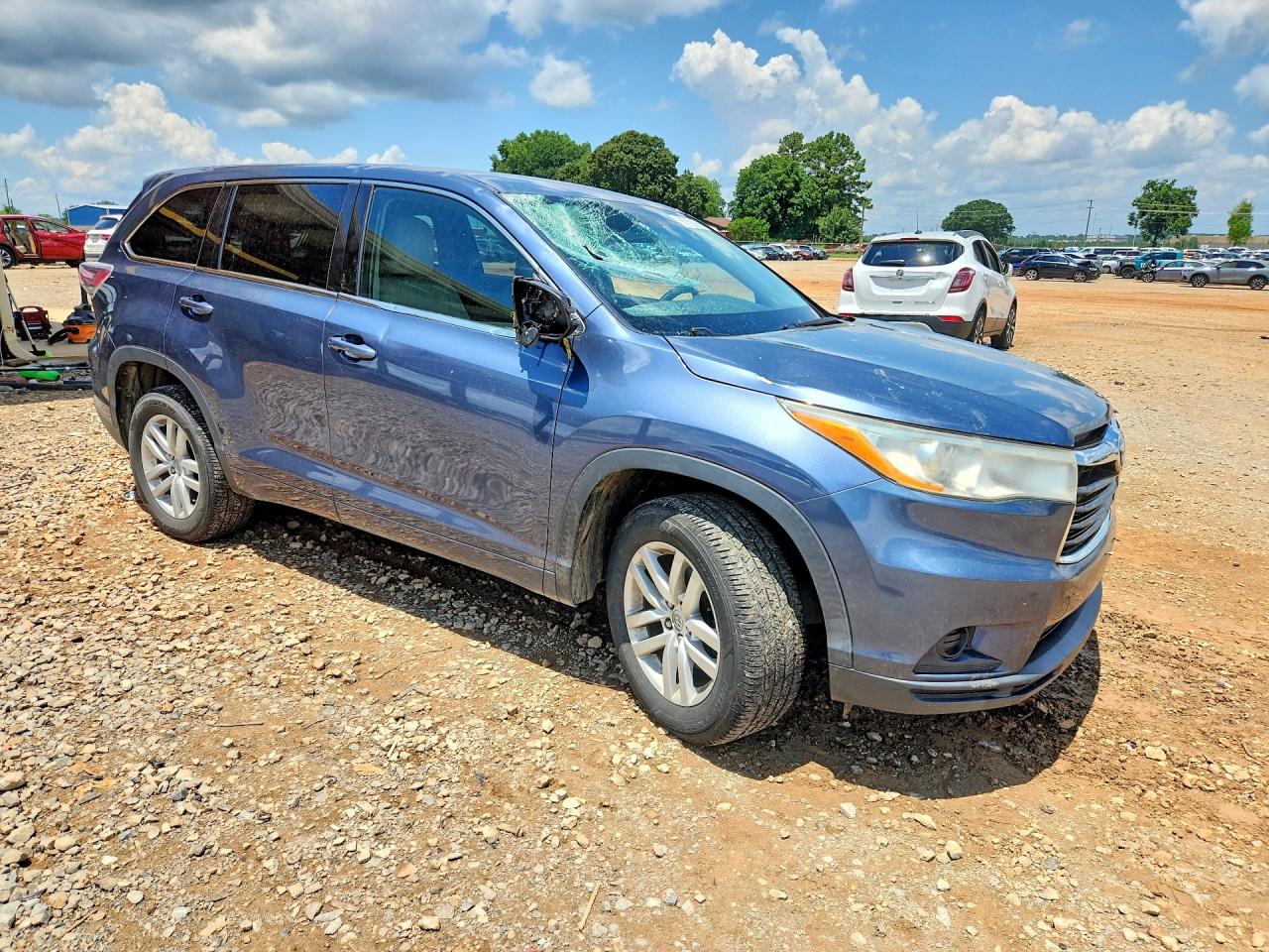 2014 Toyota Highlander Le Blue vin: 5TDZARFH5ES008315