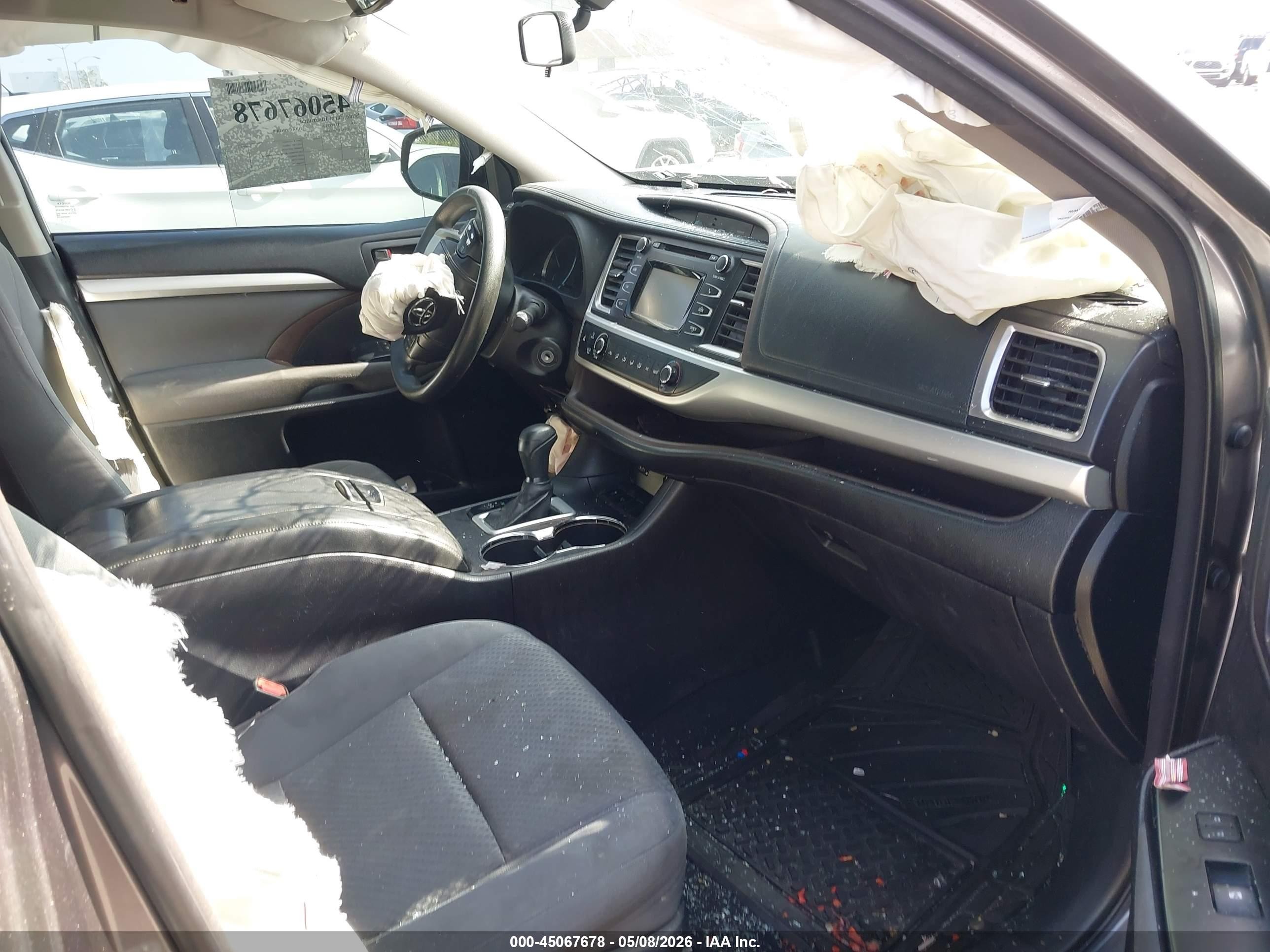 2014 Toyota Highlander Le Gray vin: 5TDZARFH5ES009027