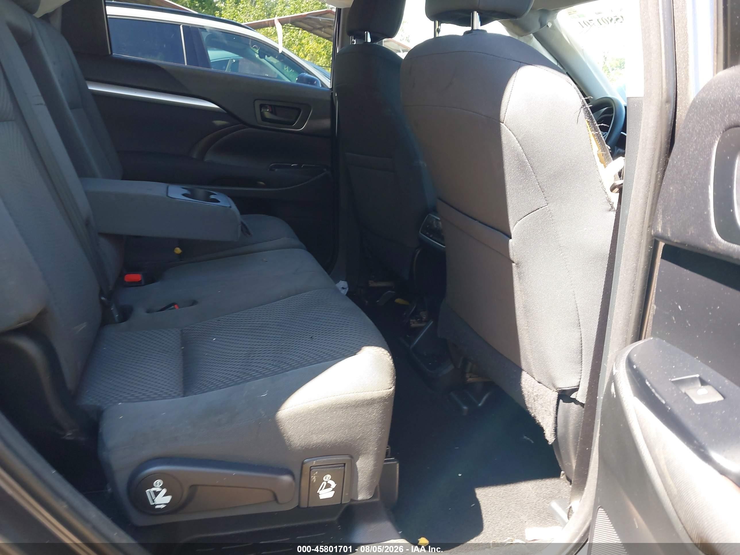 2015 Toyota Highlander Le Gray vin: 5TDZARFH6FS014707