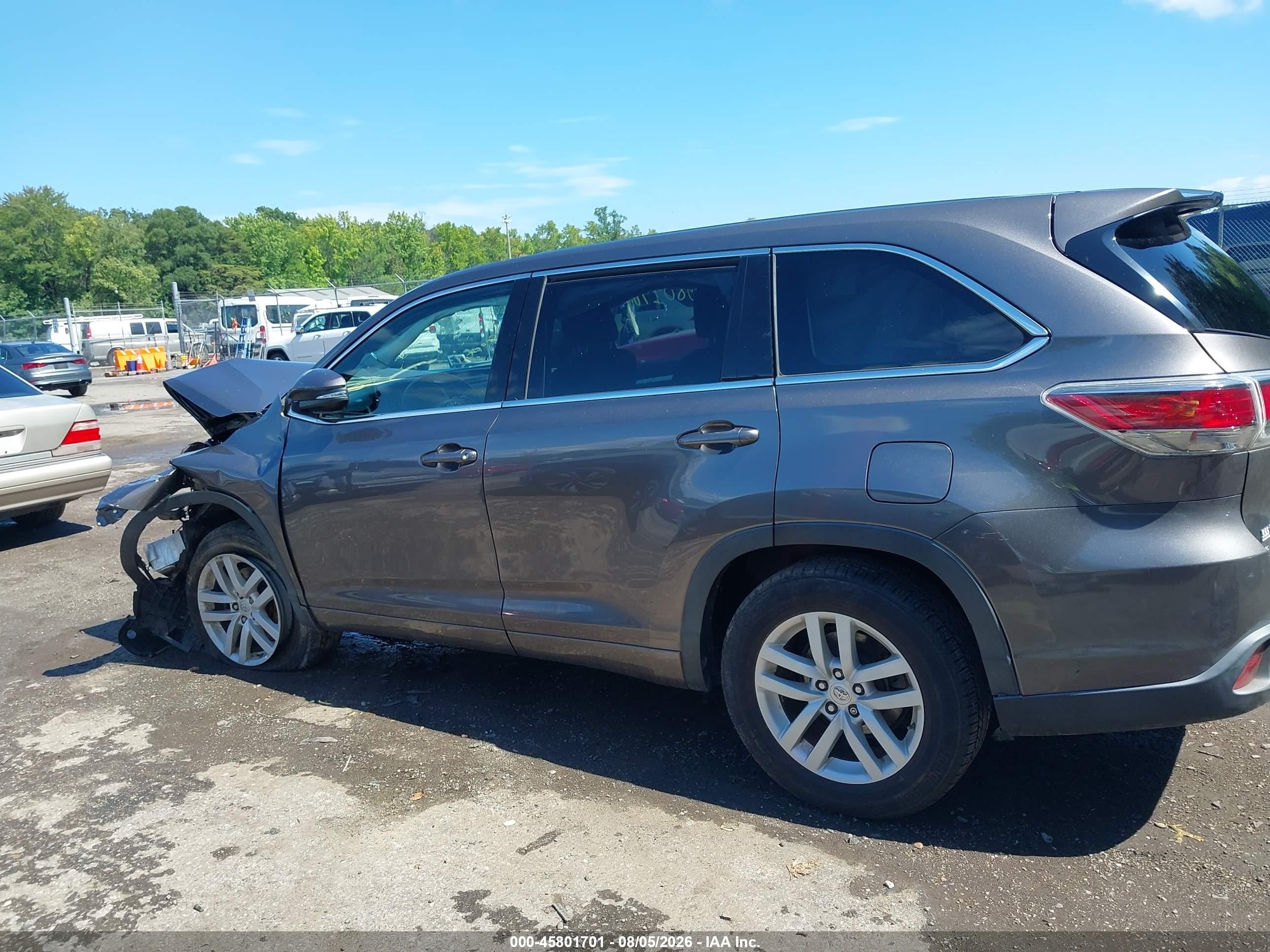 2015 Toyota Highlander Le Gray vin: 5TDZARFH6FS014707