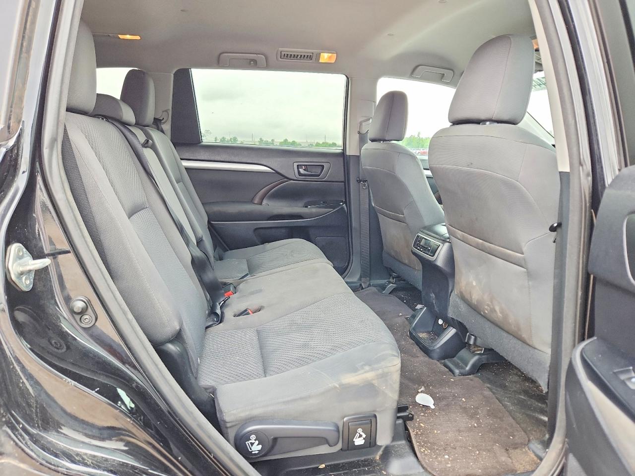2015 Toyota Highlander Le Black vin: 5TDZARFH6FS015596