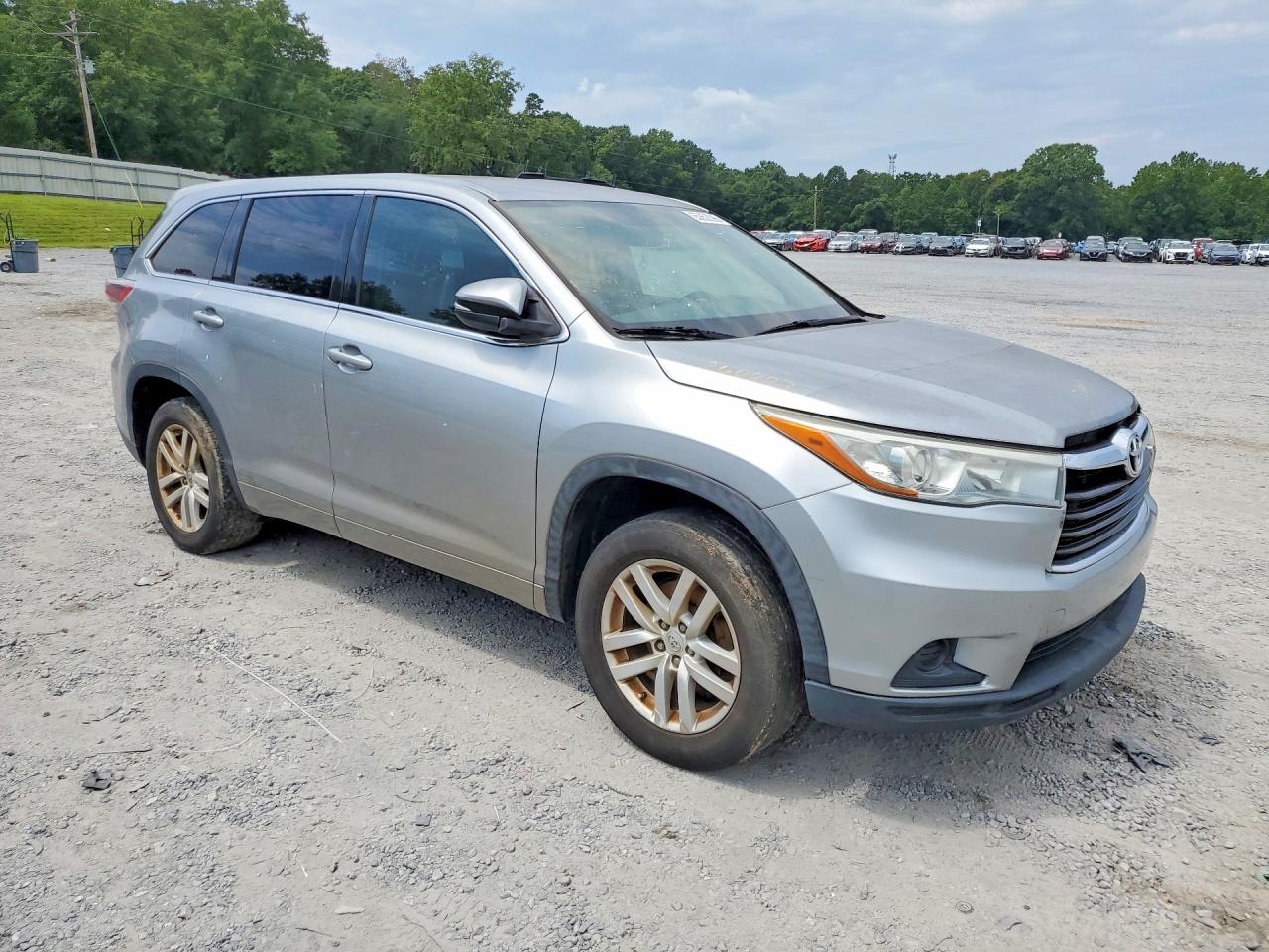 2015 Toyota Highlander Le Silver vin: 5TDZARFH6FS016246