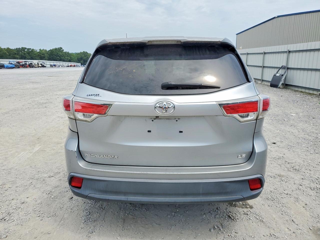 2015 Toyota Highlander Le Silver vin: 5TDZARFH6FS016246
