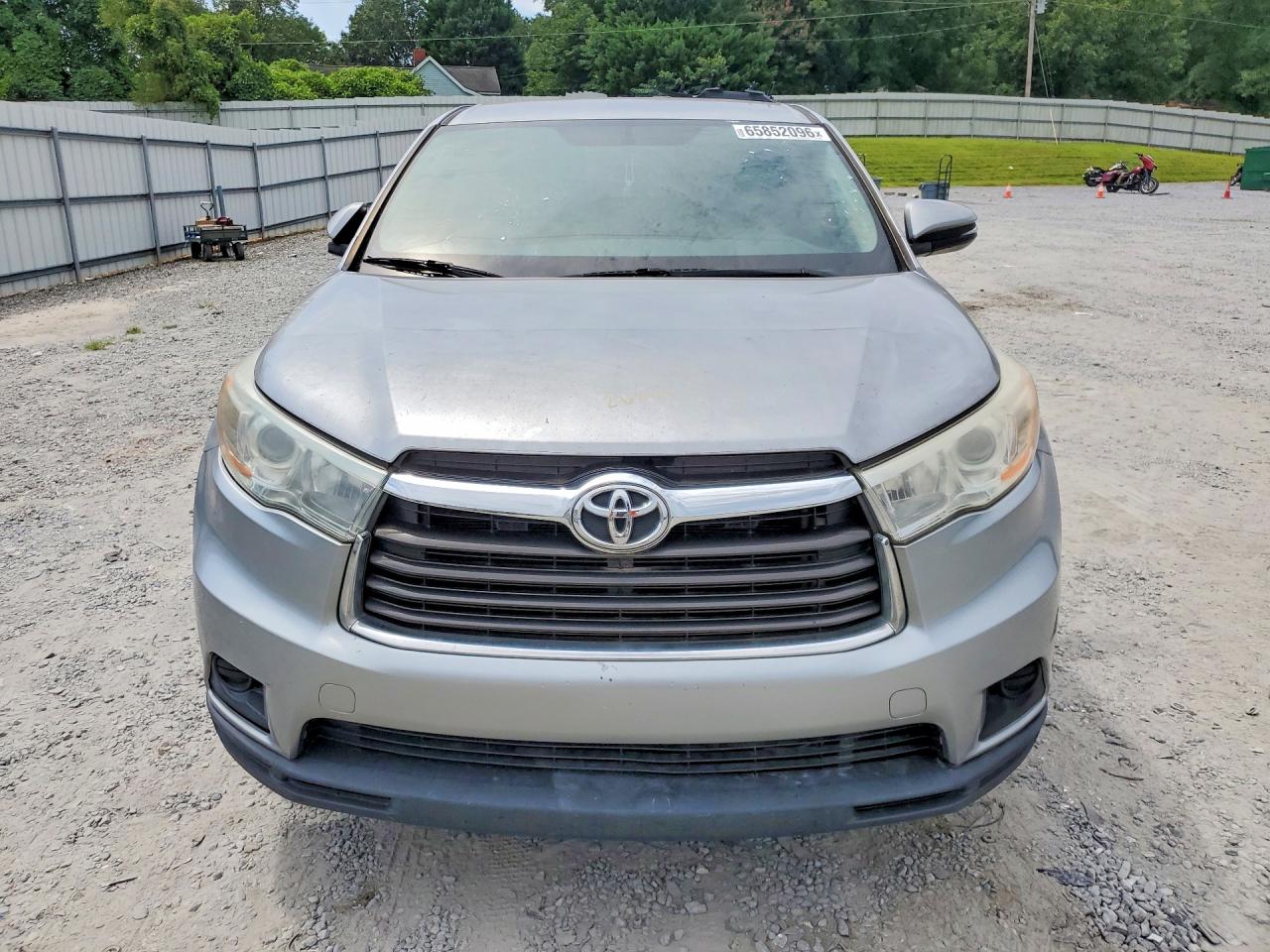 2015 Toyota Highlander Le Silver vin: 5TDZARFH6FS016246