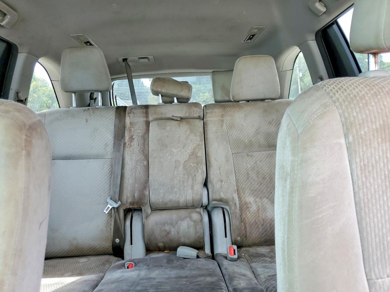 2015 Toyota Highlander Le Silver vin: 5TDZARFH6FS016246