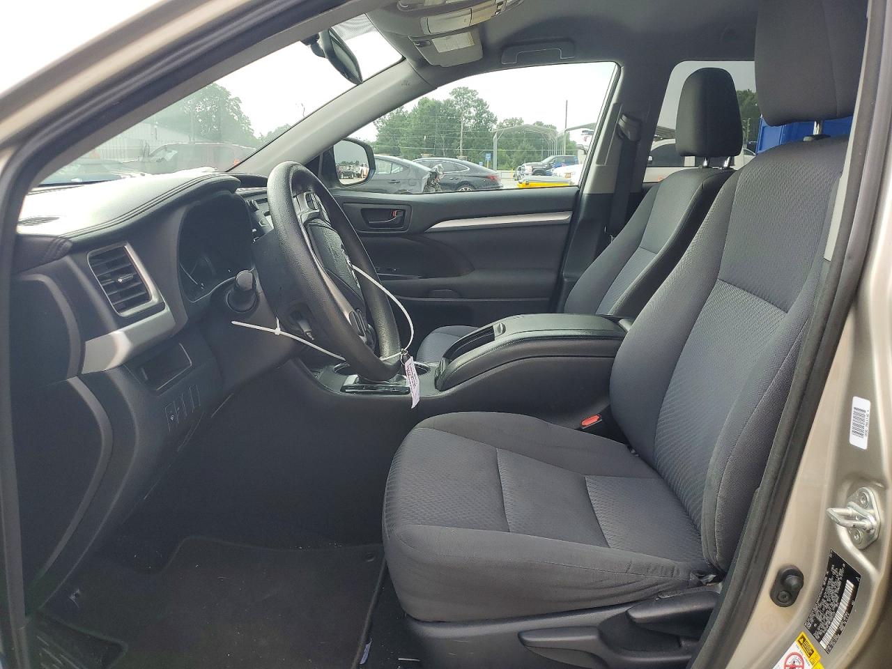 2014 Toyota Highlander Le Silver vin: 5TDZARFH8ES006428