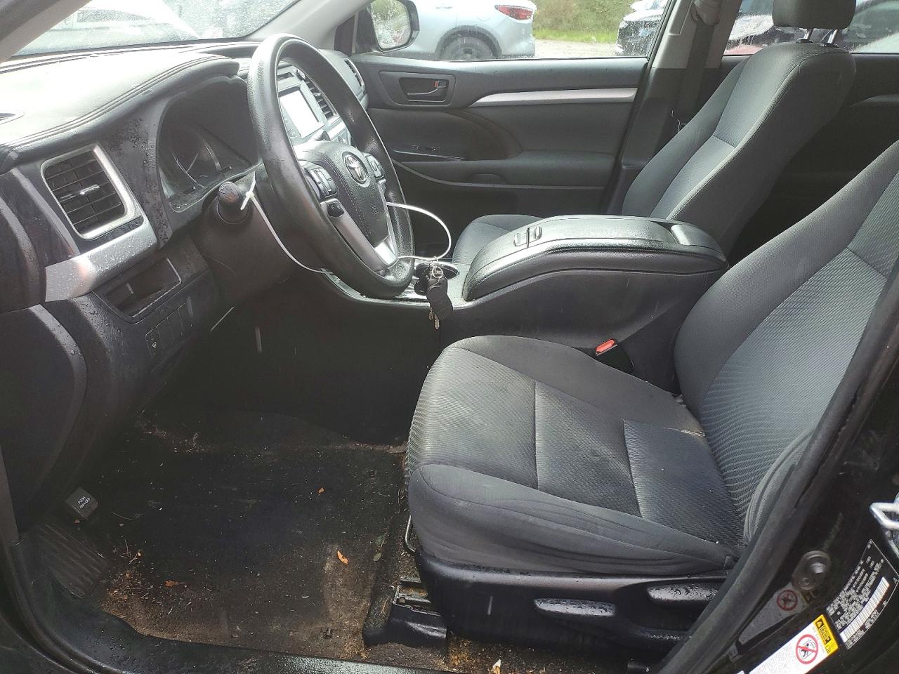 2015 Toyota Highlander Le Black vin: 5TDZARFH8FS015082
