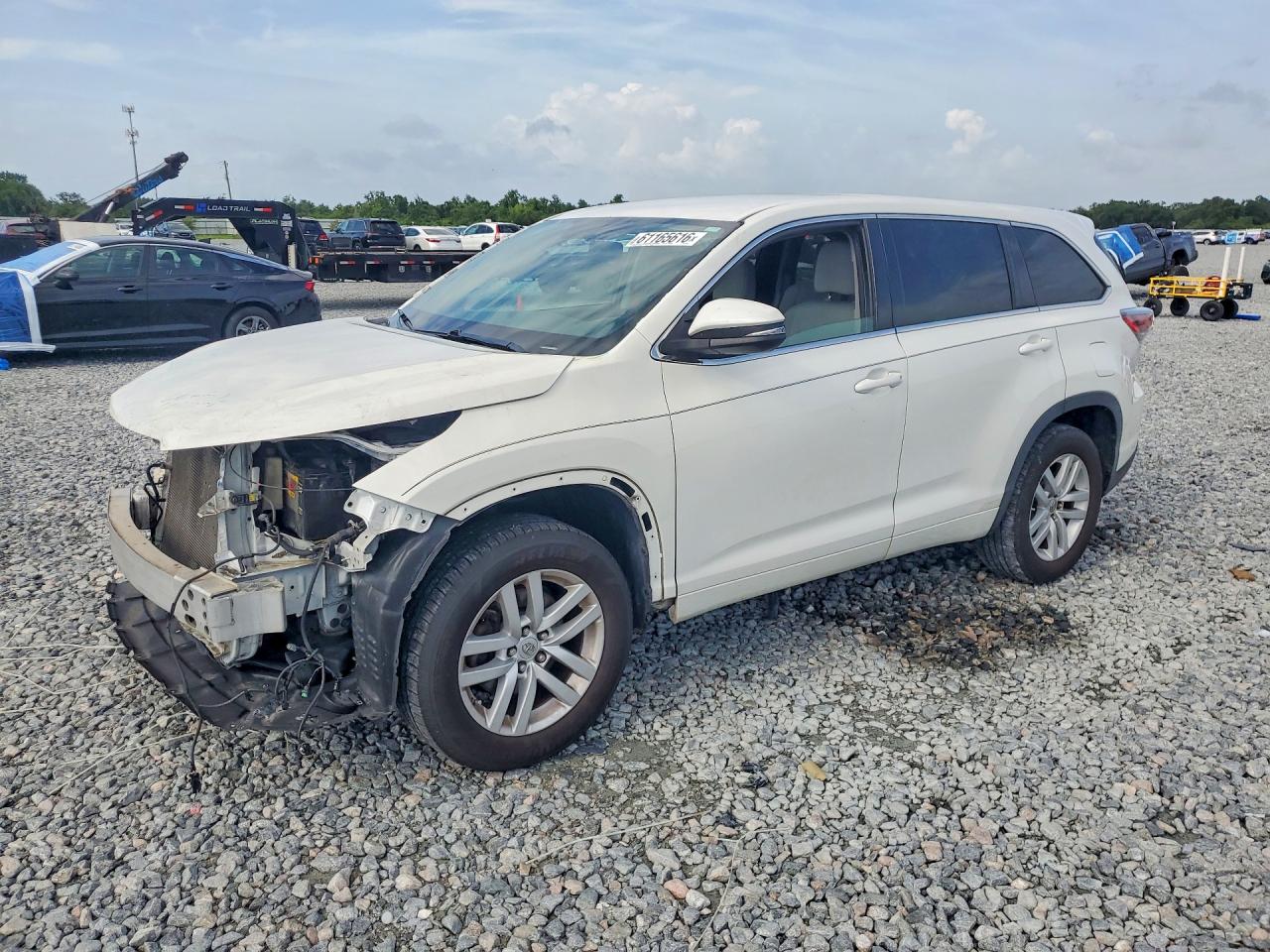 2015 Toyota Highlander Le White vin: 5TDZARFH9FS016905