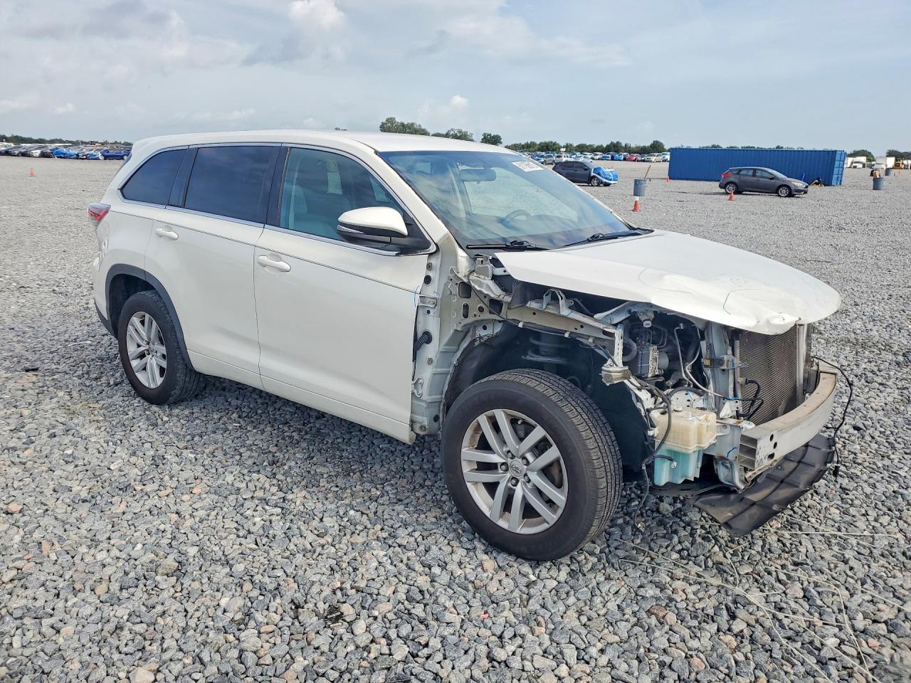 2015 Toyota Highlander Le White vin: 5TDZARFH9FS016905
