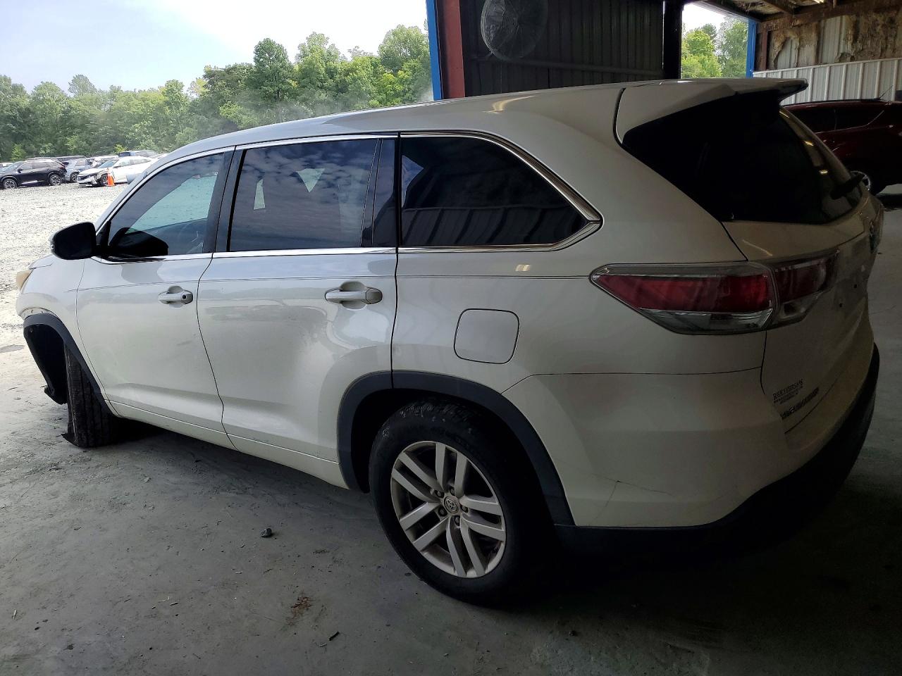2015 Toyota Highlander Le White vin: 5TDZARFHXFS009459