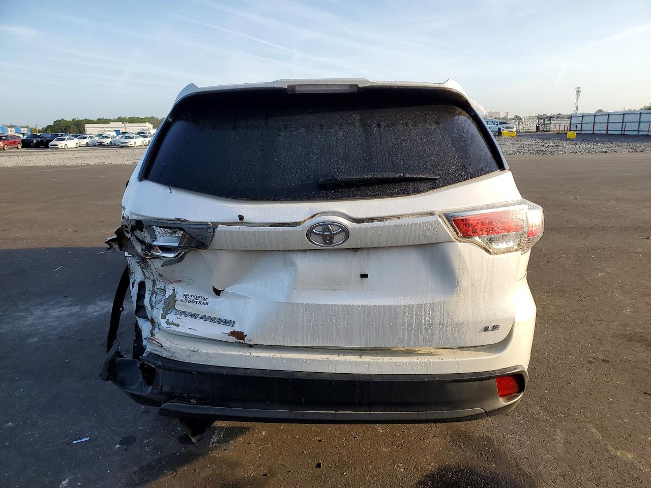 2015 Toyota Highlander Le Cream vin: 5TDZARFHXFS015021