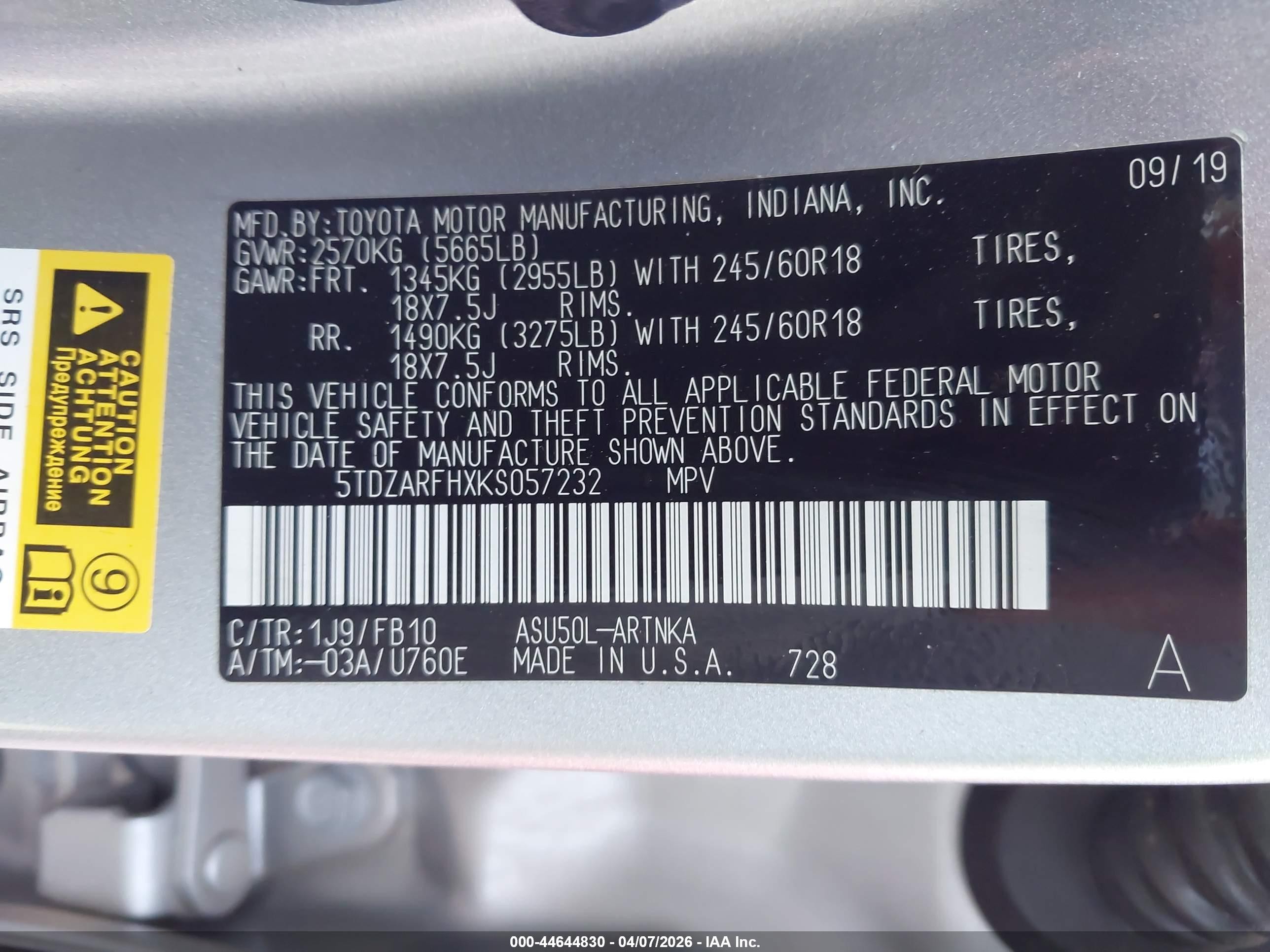 2019 Toyota Highlander Le Silver vin: 5TDZARFHXKS057232